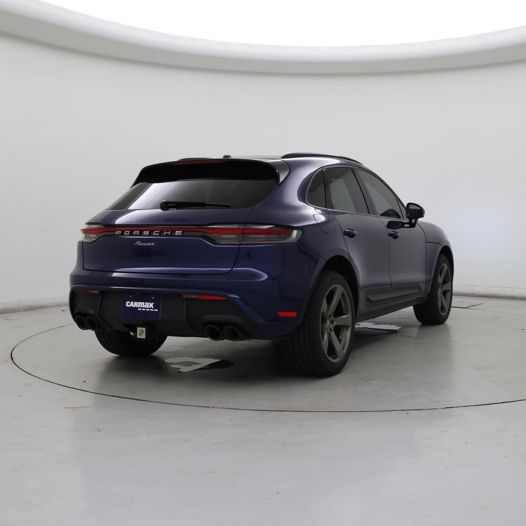 Thumbnail: 2023 Porsche Macan - 8