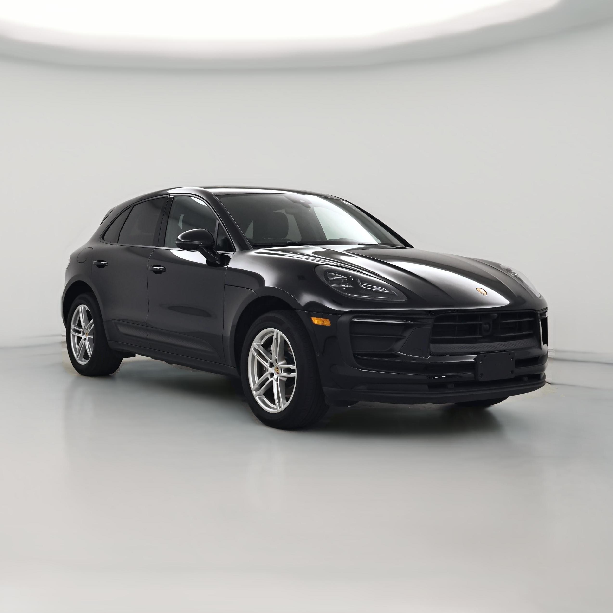Thumbnail: 2023 Porsche Macan - 1