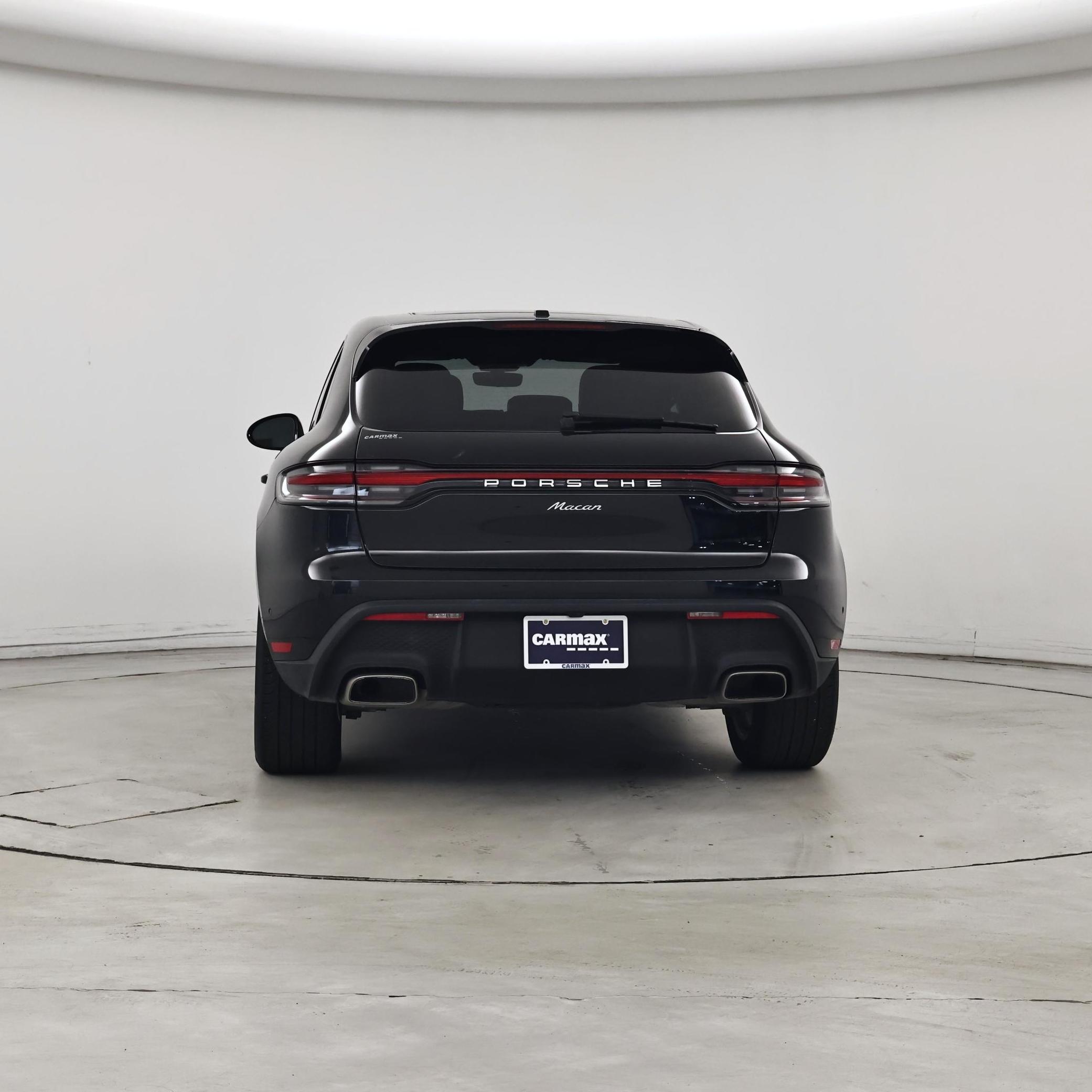 Thumbnail: 2023 Porsche Macan - 6