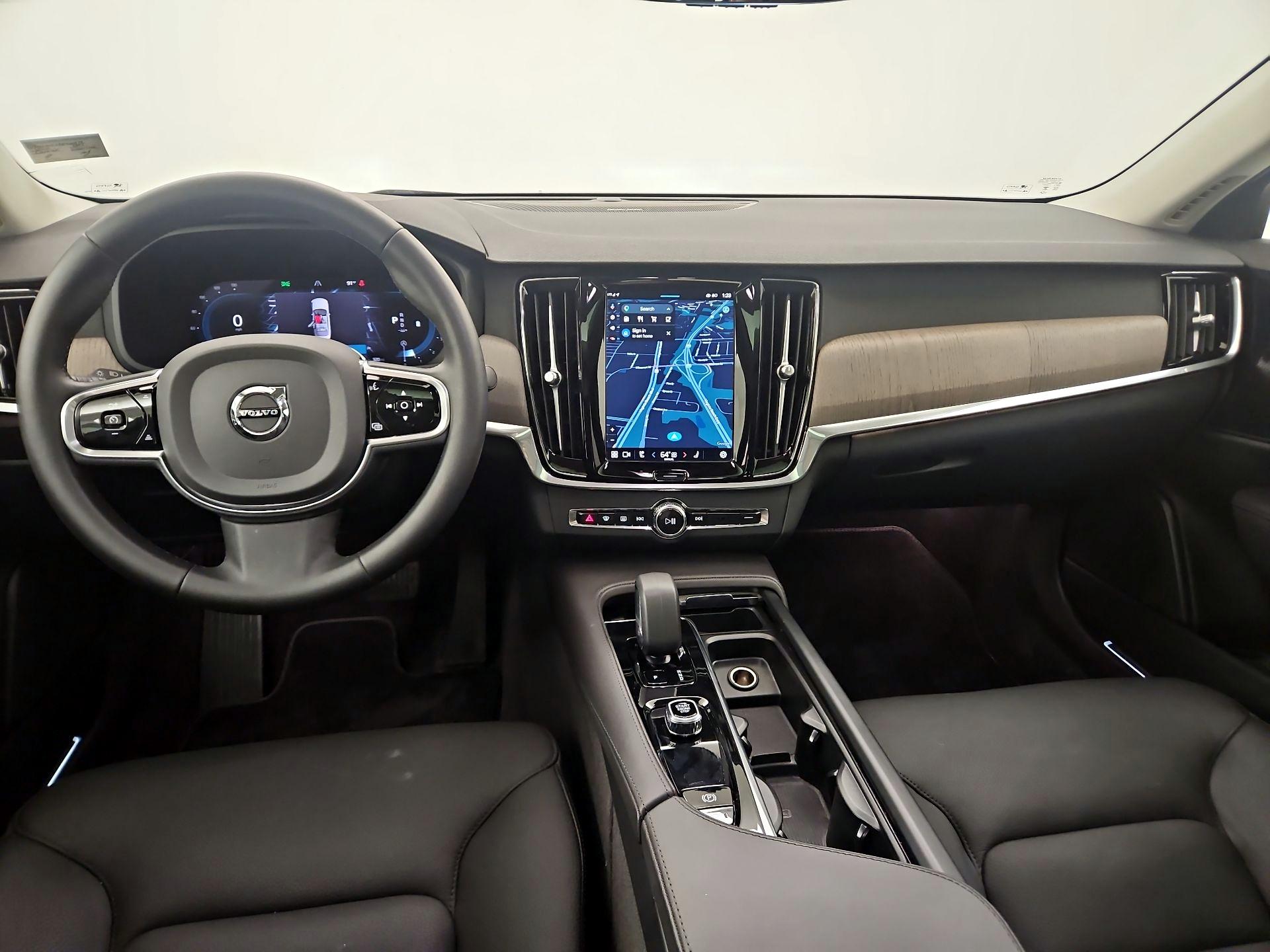 Thumbnail: 2024 Volvo S90 - 9