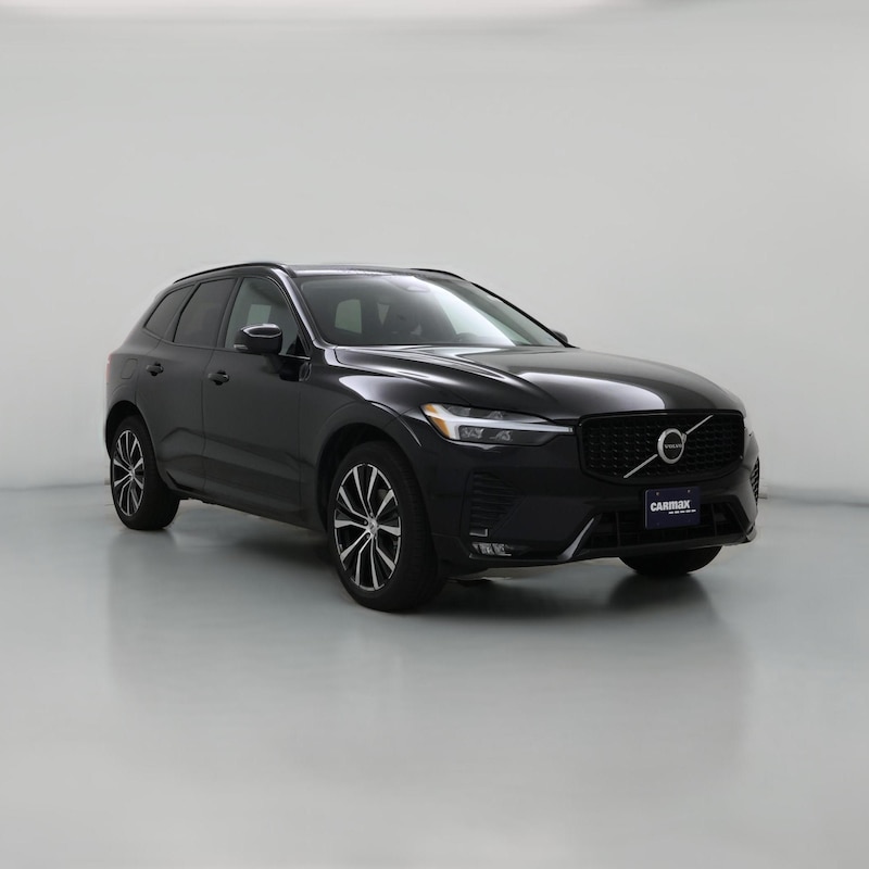 2024 Volvo XC60 B5 Plus Dark Theme