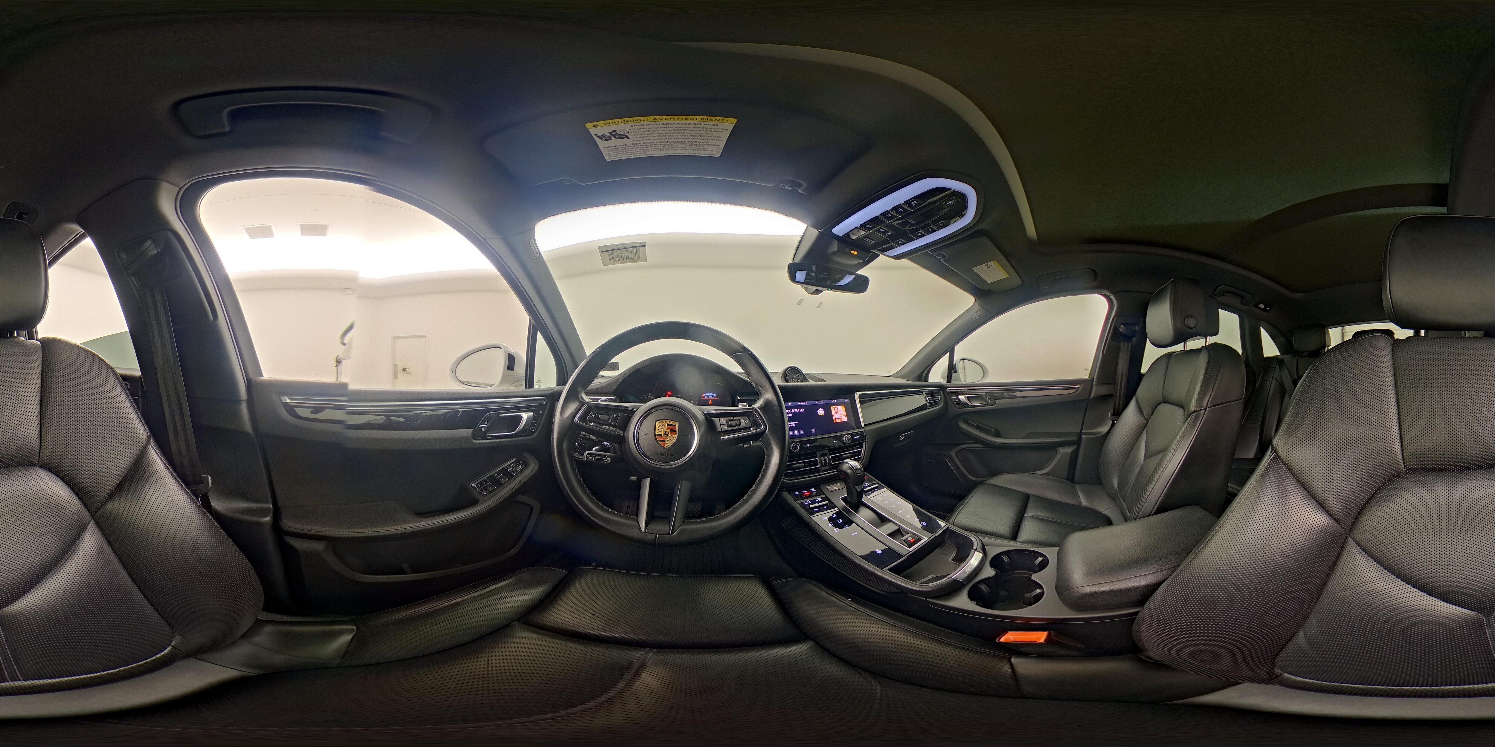 2024 Porsche Macan T - Photo 28
