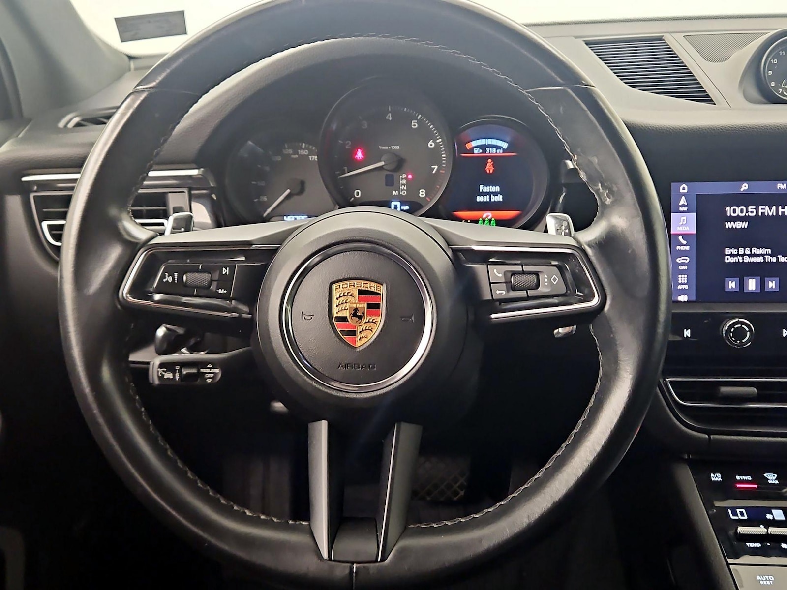 2024 Porsche Macan T - Photo 11