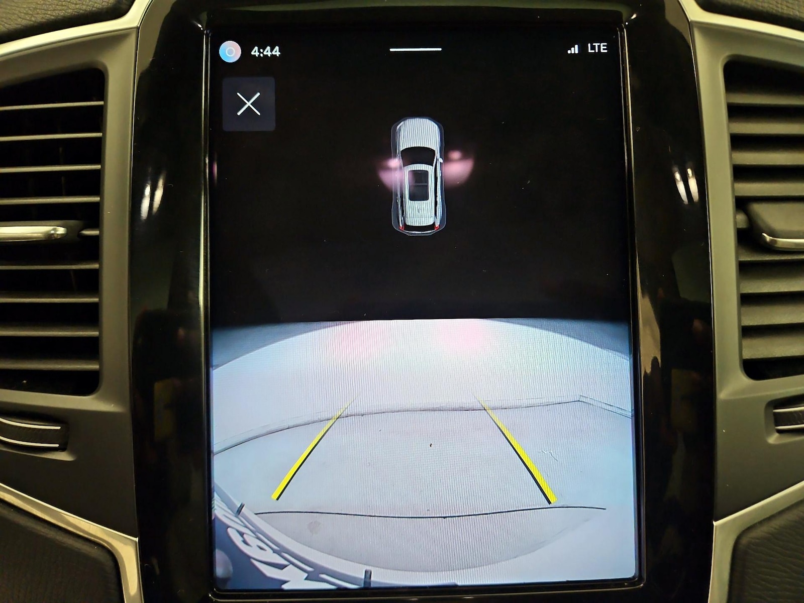 2023 Volvo XC90 Core - Photo 16