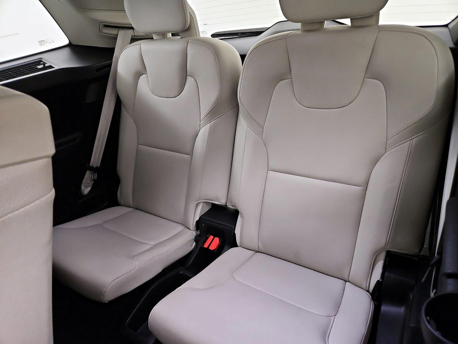 2023 Volvo XC90 Core - Photo 23