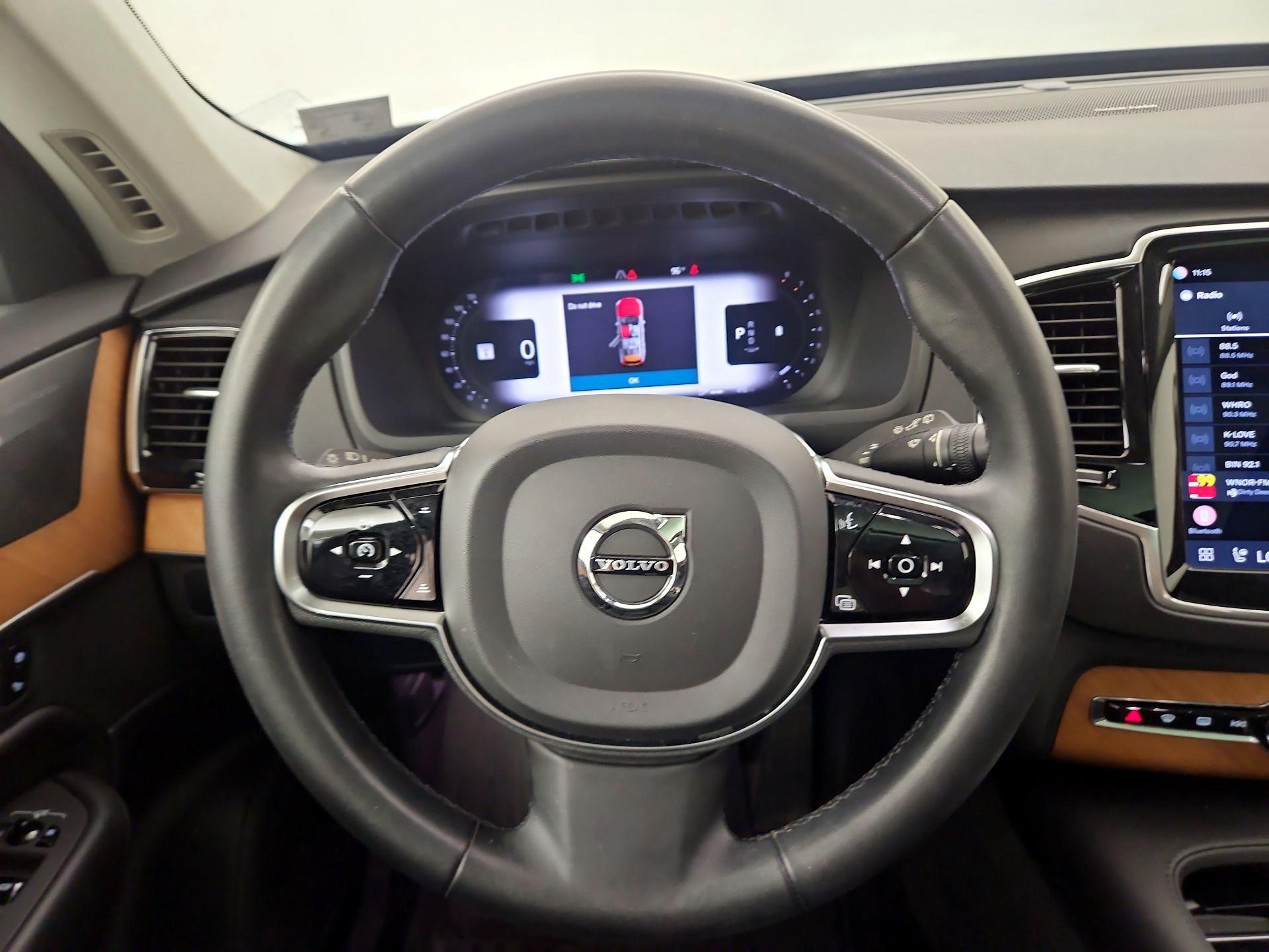 Thumbnail: 2023 Volvo XC90 - 10