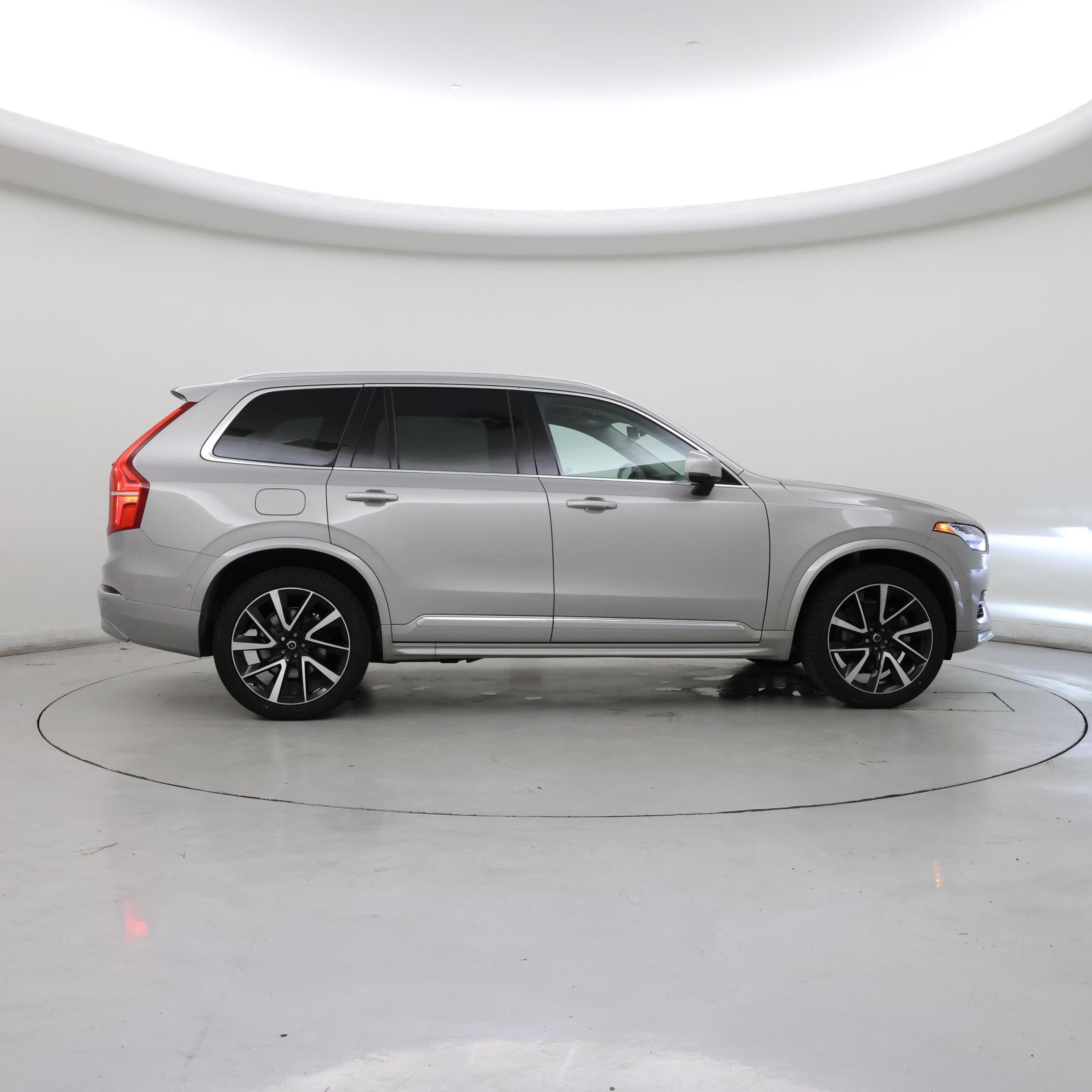 Thumbnail: 2023 Volvo XC90 - 7