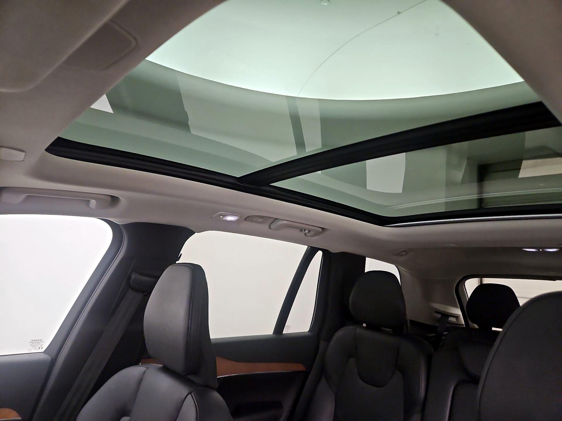 Thumbnail: 2023 Volvo XC90 - 19