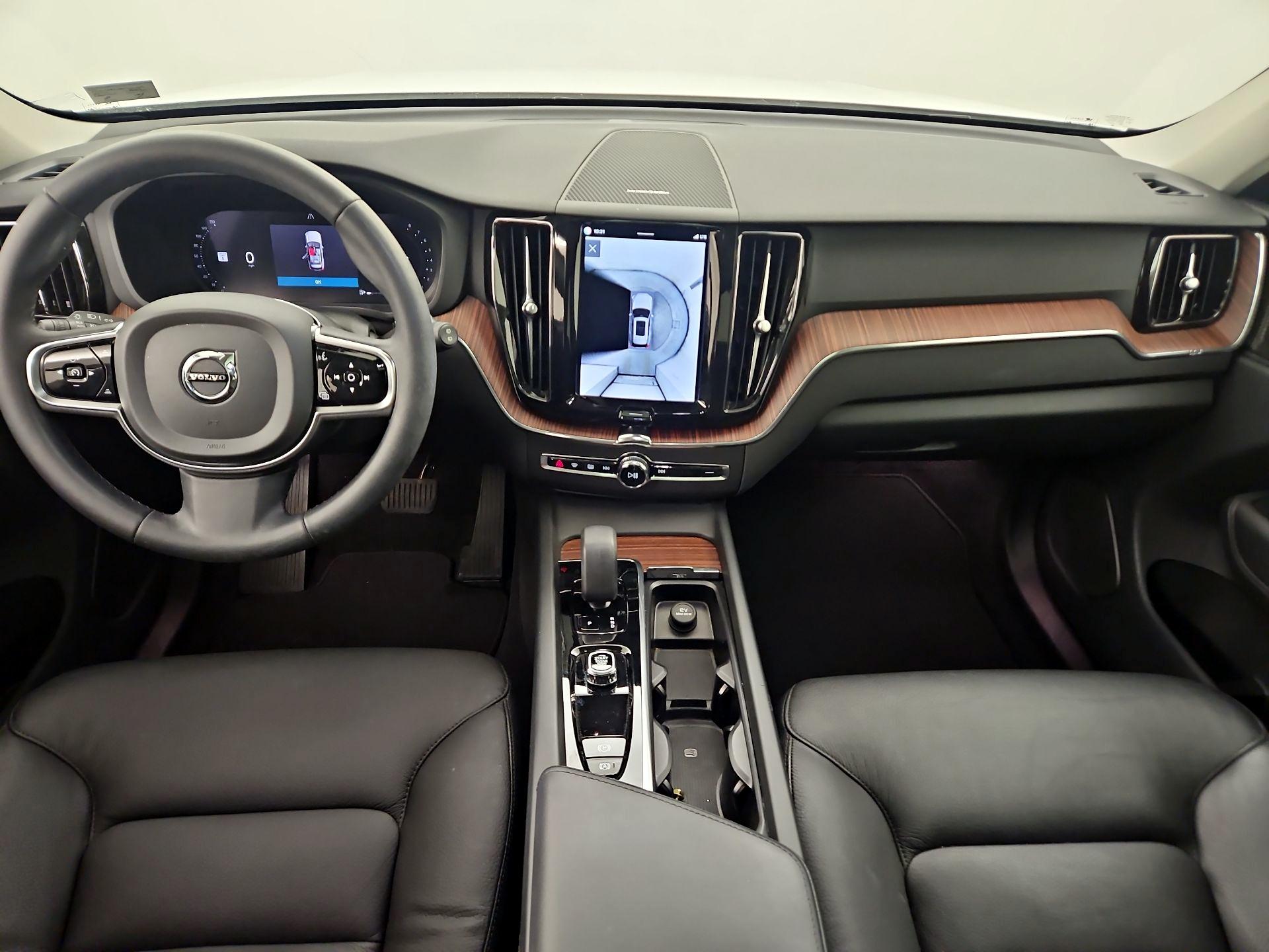 Thumbnail: 2024 Volvo XC60 - 9