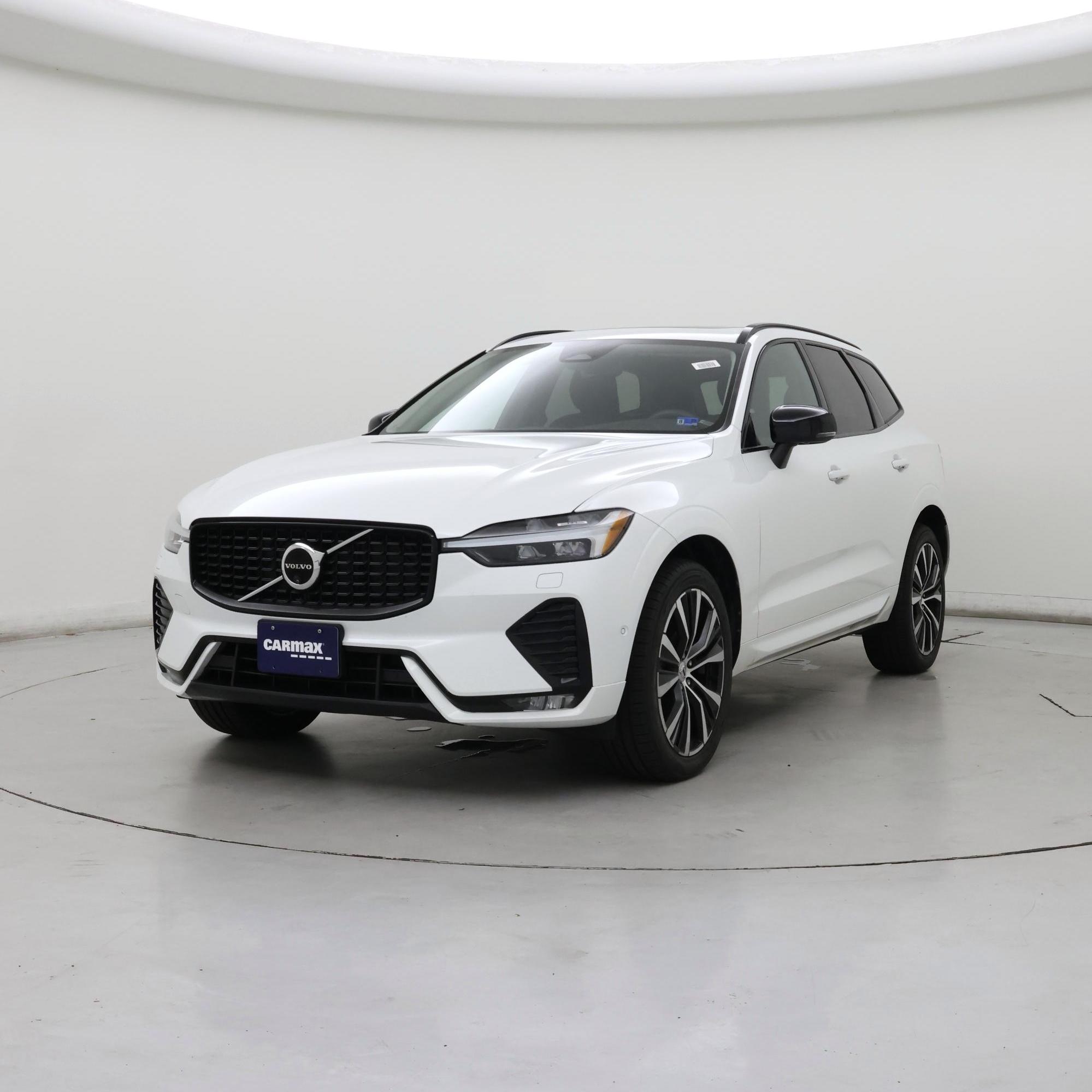 Thumbnail: 2024 Volvo XC60 - 4