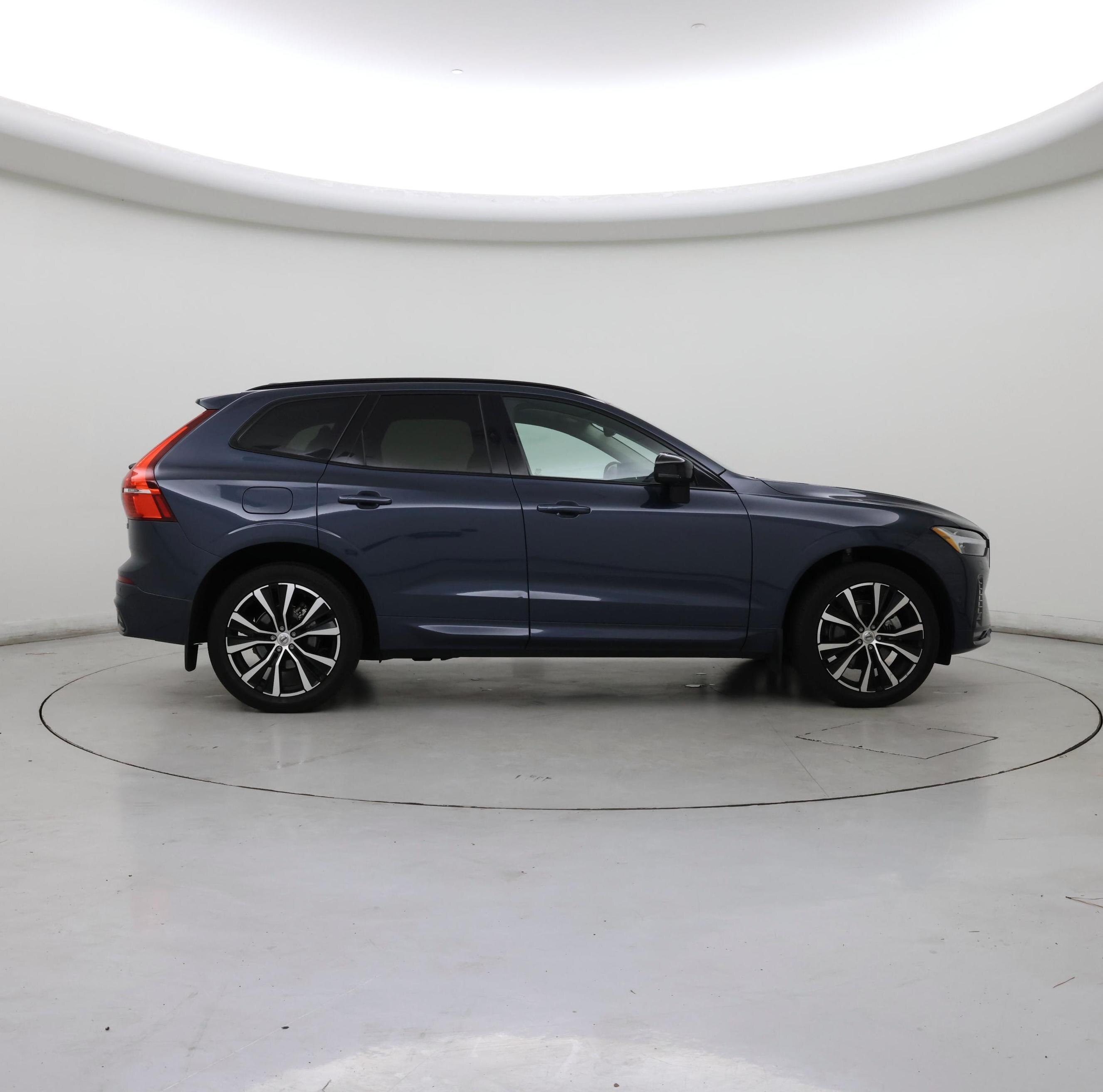 Thumbnail: 2024 Volvo XC60 - 7