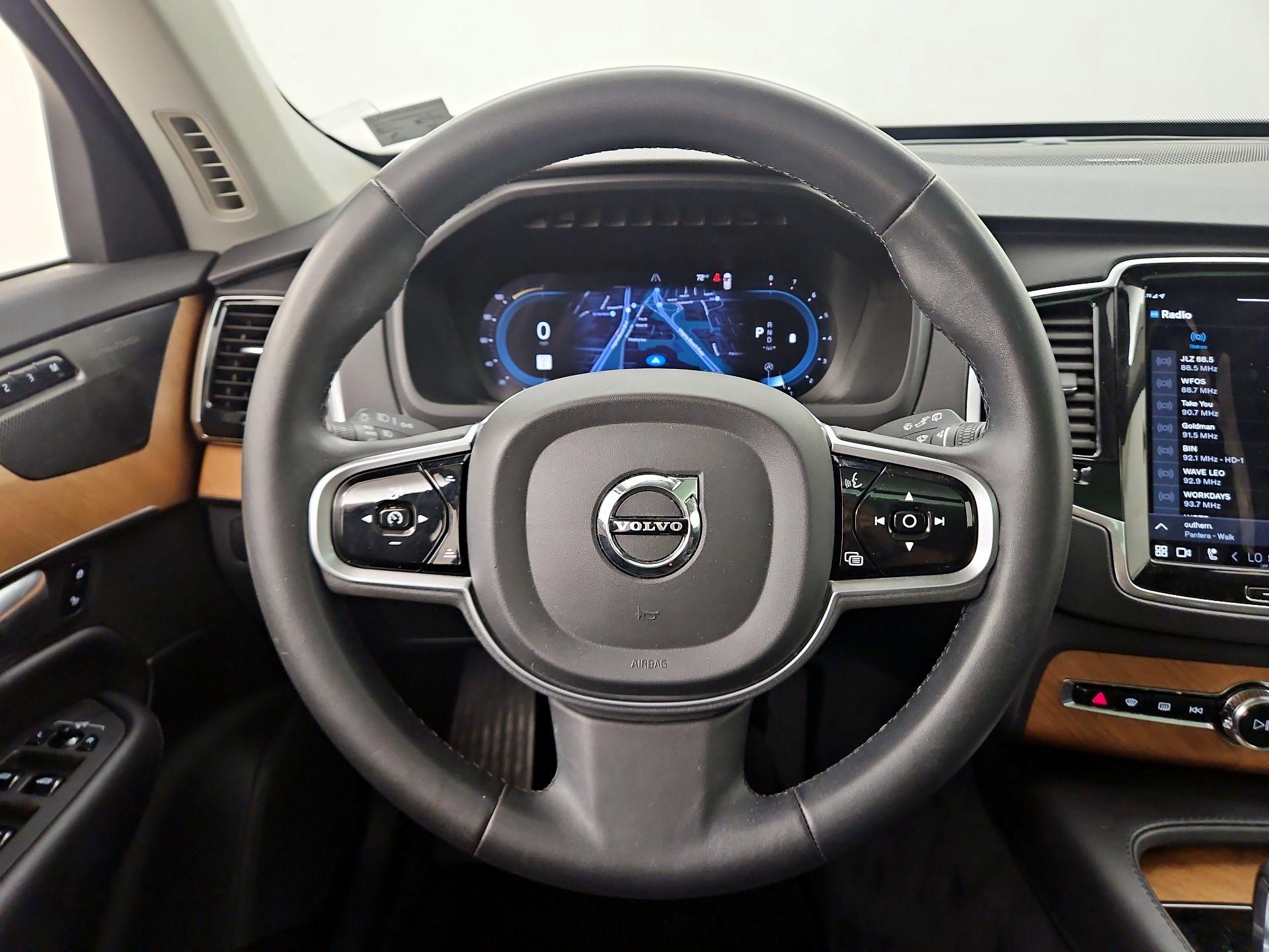 Thumbnail: 2023 Volvo XC90 - 10