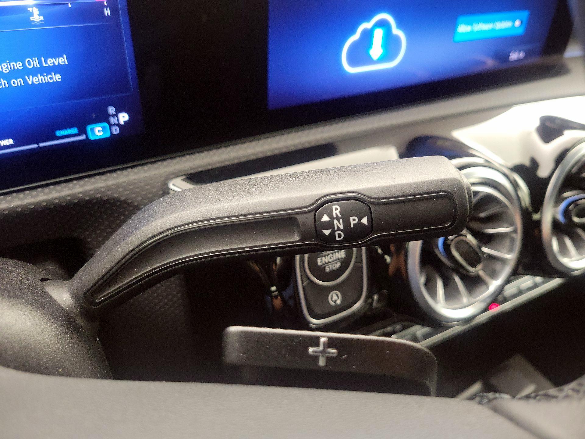 Thumbnail: 2025 Mercedes-Benz CLA - 18