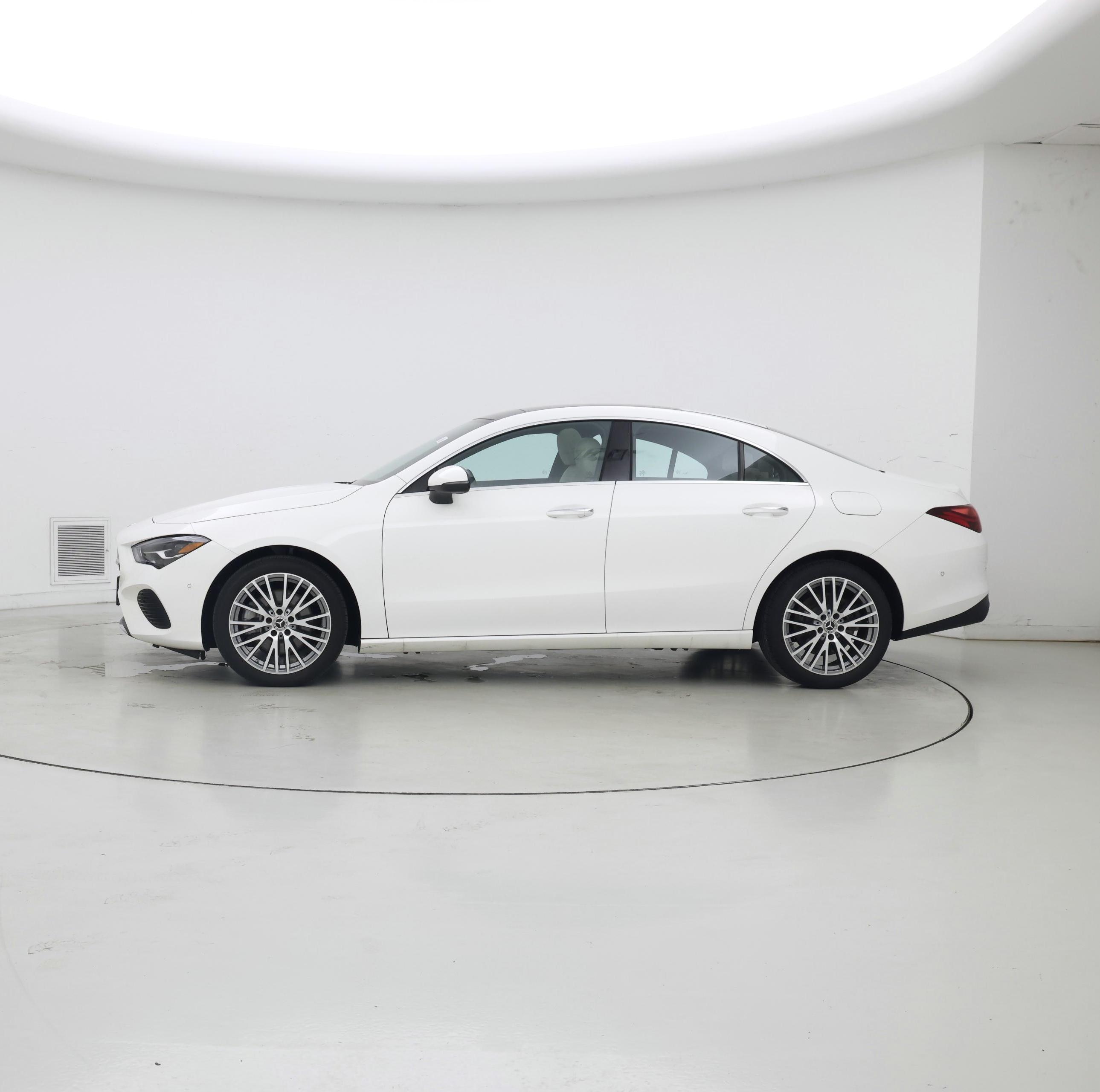 Thumbnail: 2025 Mercedes-Benz CLA - 3