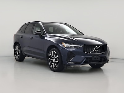 2024 Volvo XC60 B5 Plus Dark Theme