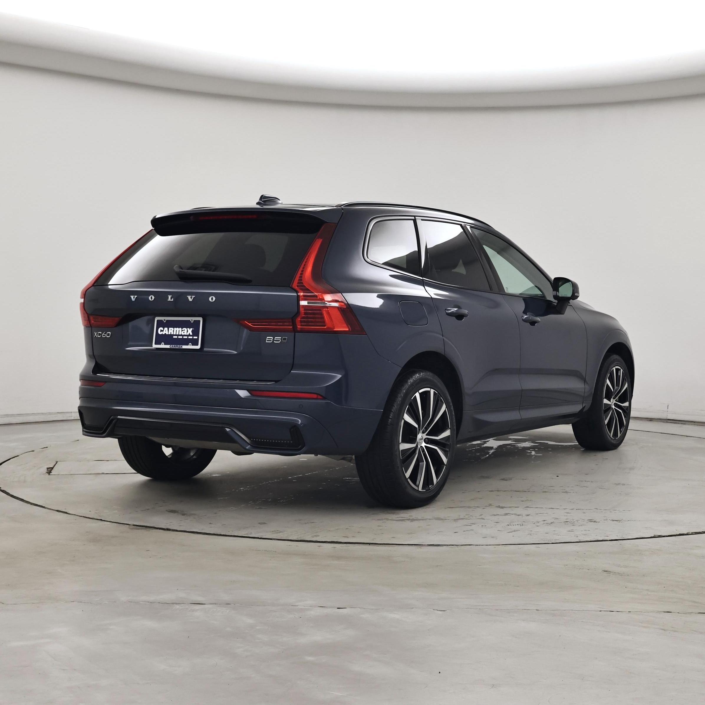 Thumbnail: 2024 Volvo XC60 - 8