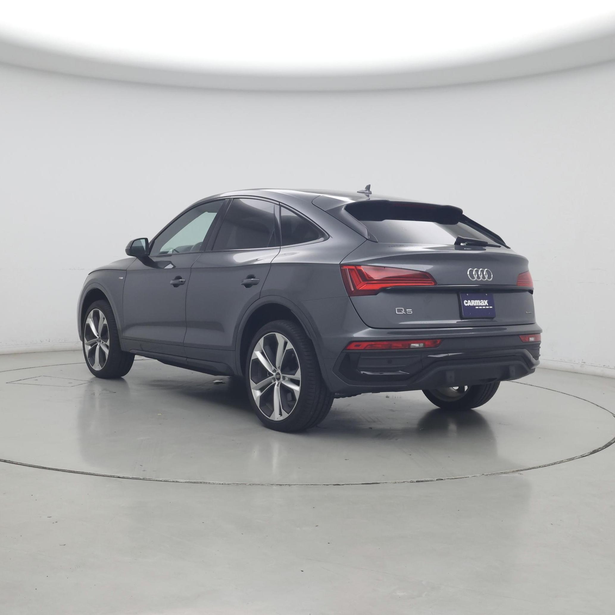 Thumbnail: 2023 Audi Q5 - 2