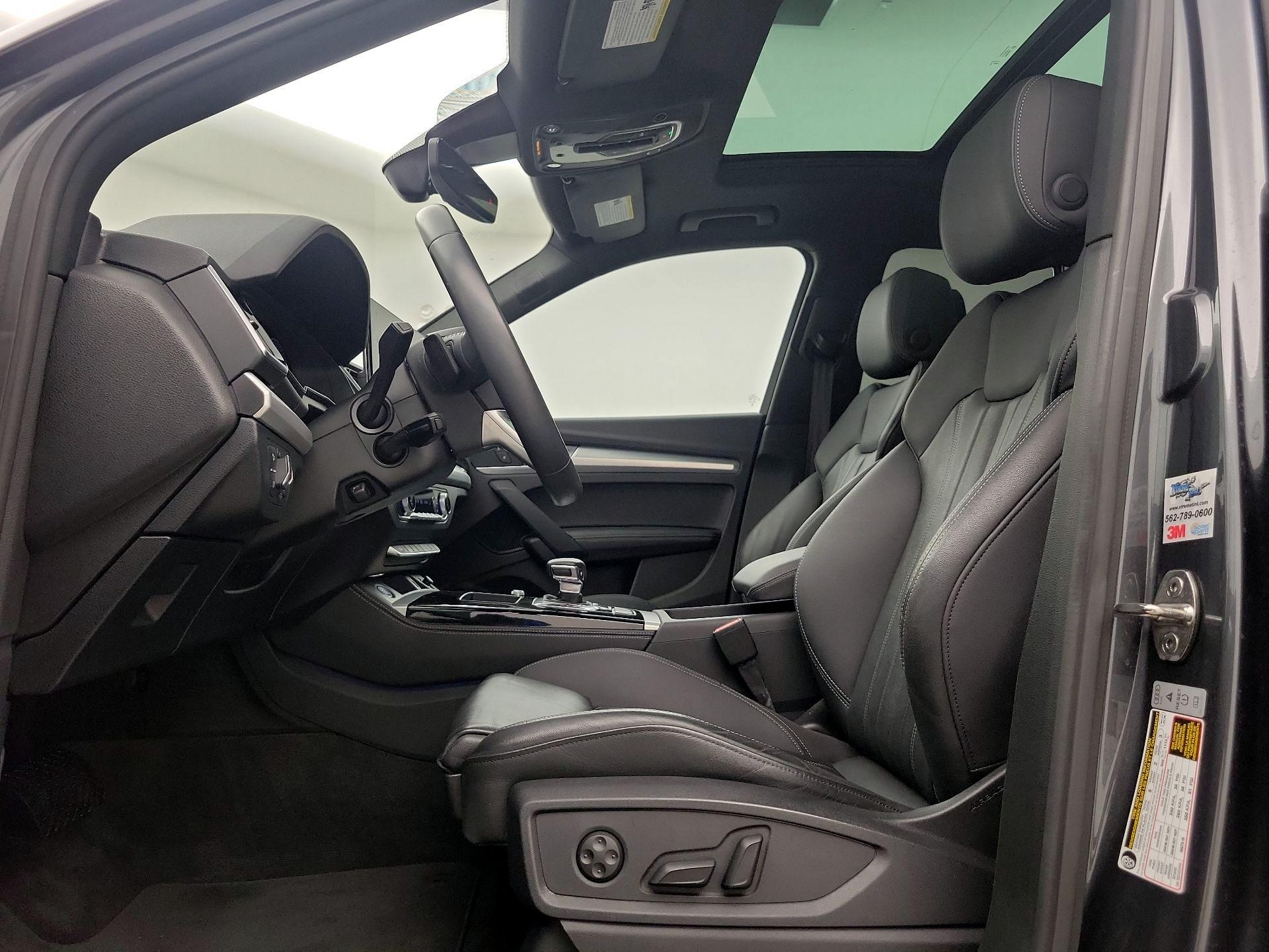 Thumbnail: 2023 Audi Q5 - 19