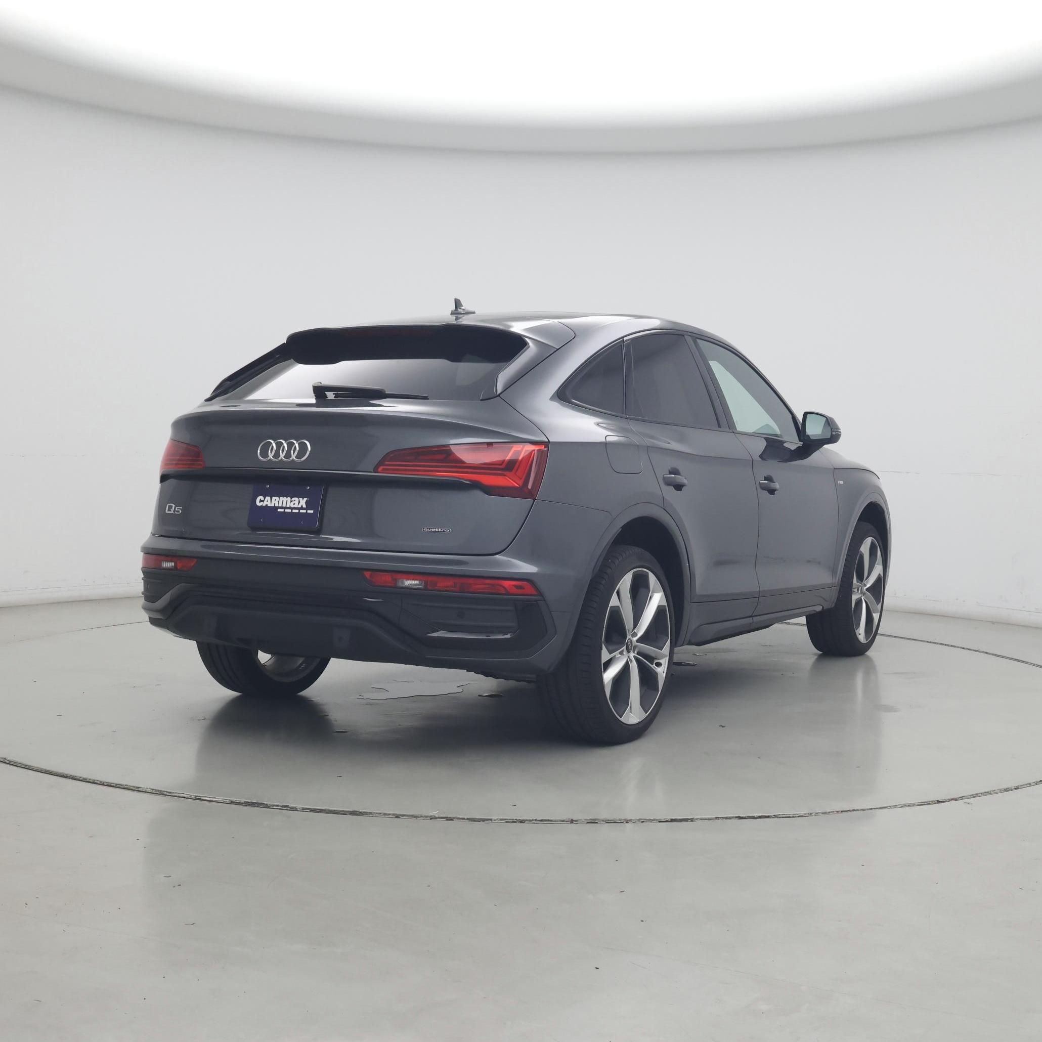 Thumbnail: 2023 Audi Q5 - 8