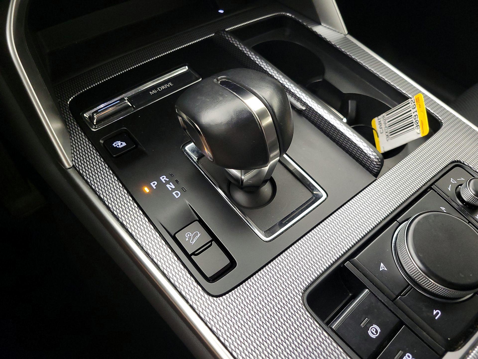 Thumbnail: 2024 Mazda CX-90 - 18