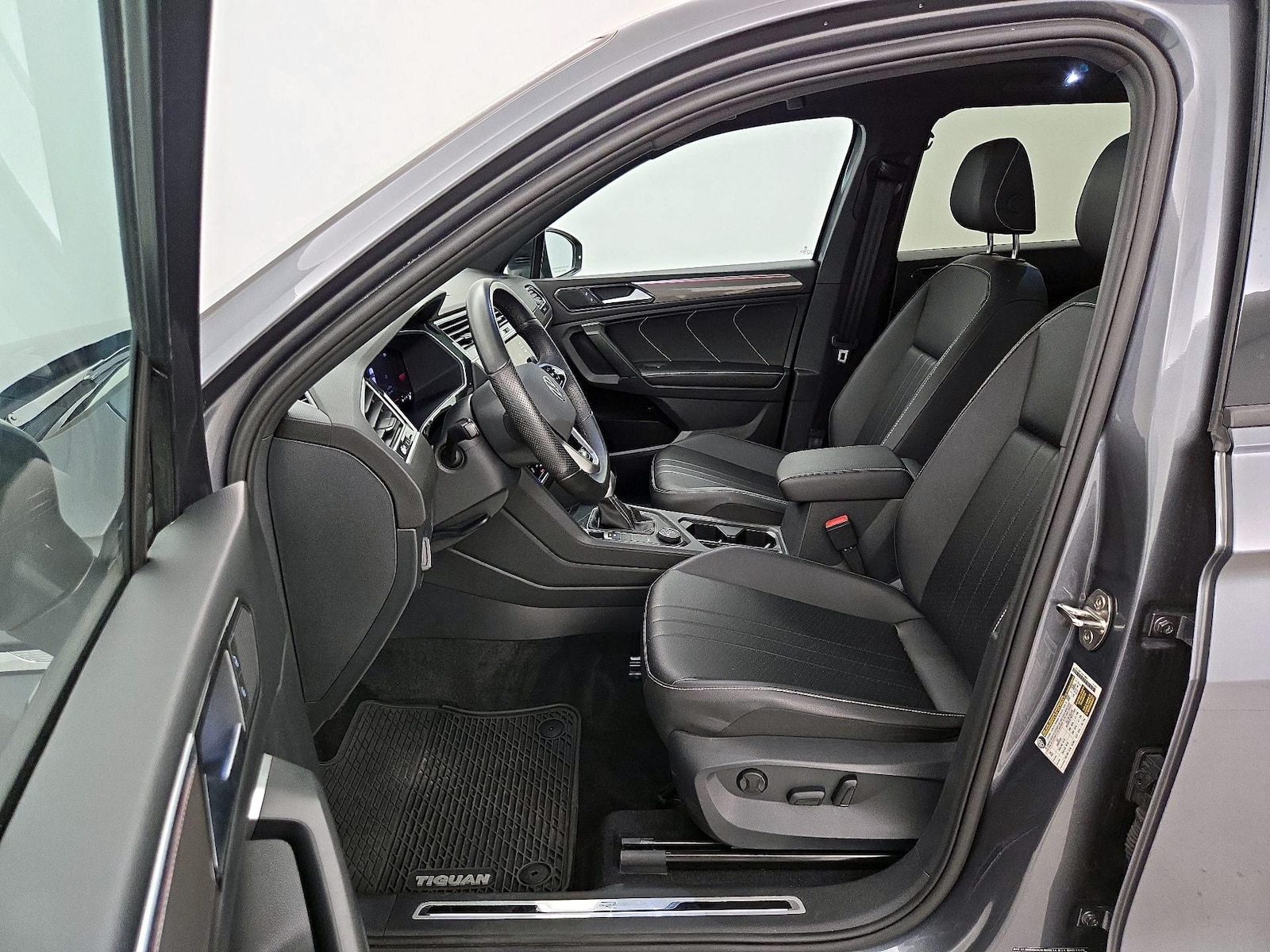 2024 Volkswagen Tiguan SE R-LINE BLACK - Photo 12