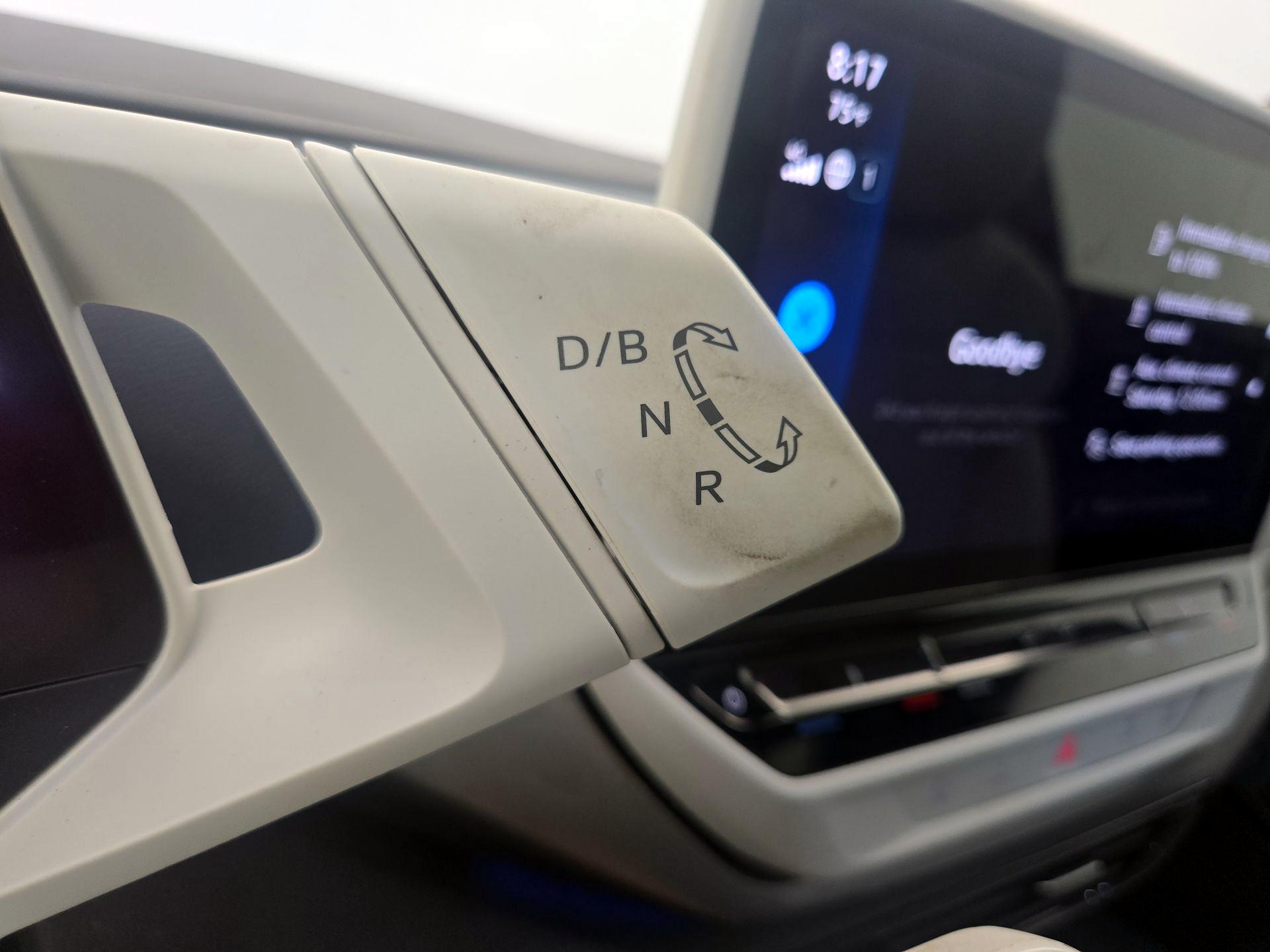Thumbnail: 2023 Volkswagen ID.4 - 17