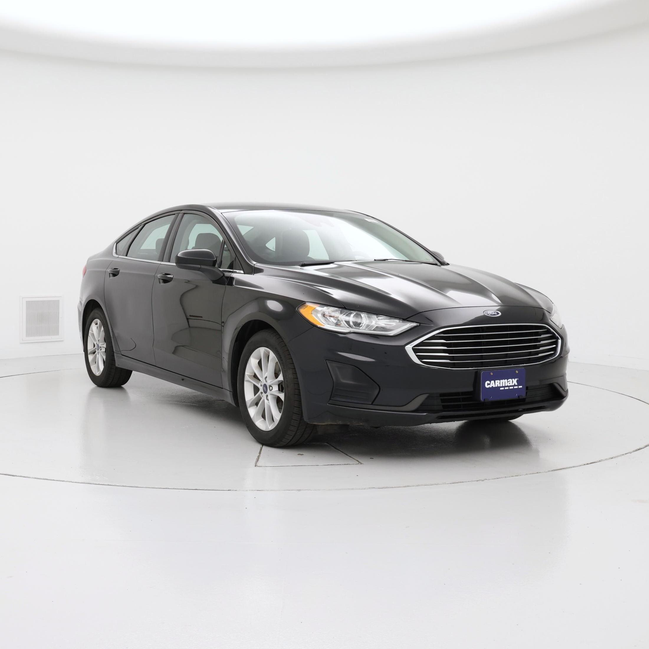 Black 2020 Ford Fusion Sedan Front-Wheel Drive Automatic