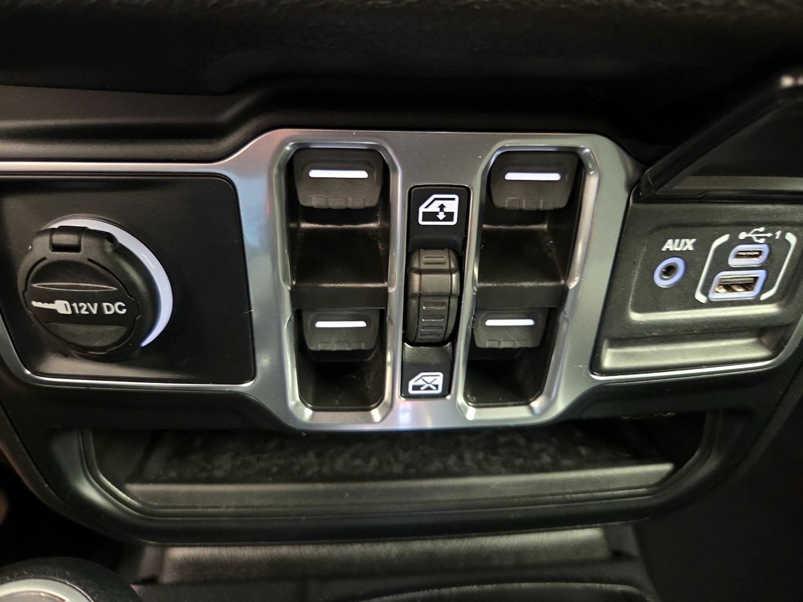 2024 Jeep Wrangler 4xe Sports S 4XE - Photo 19