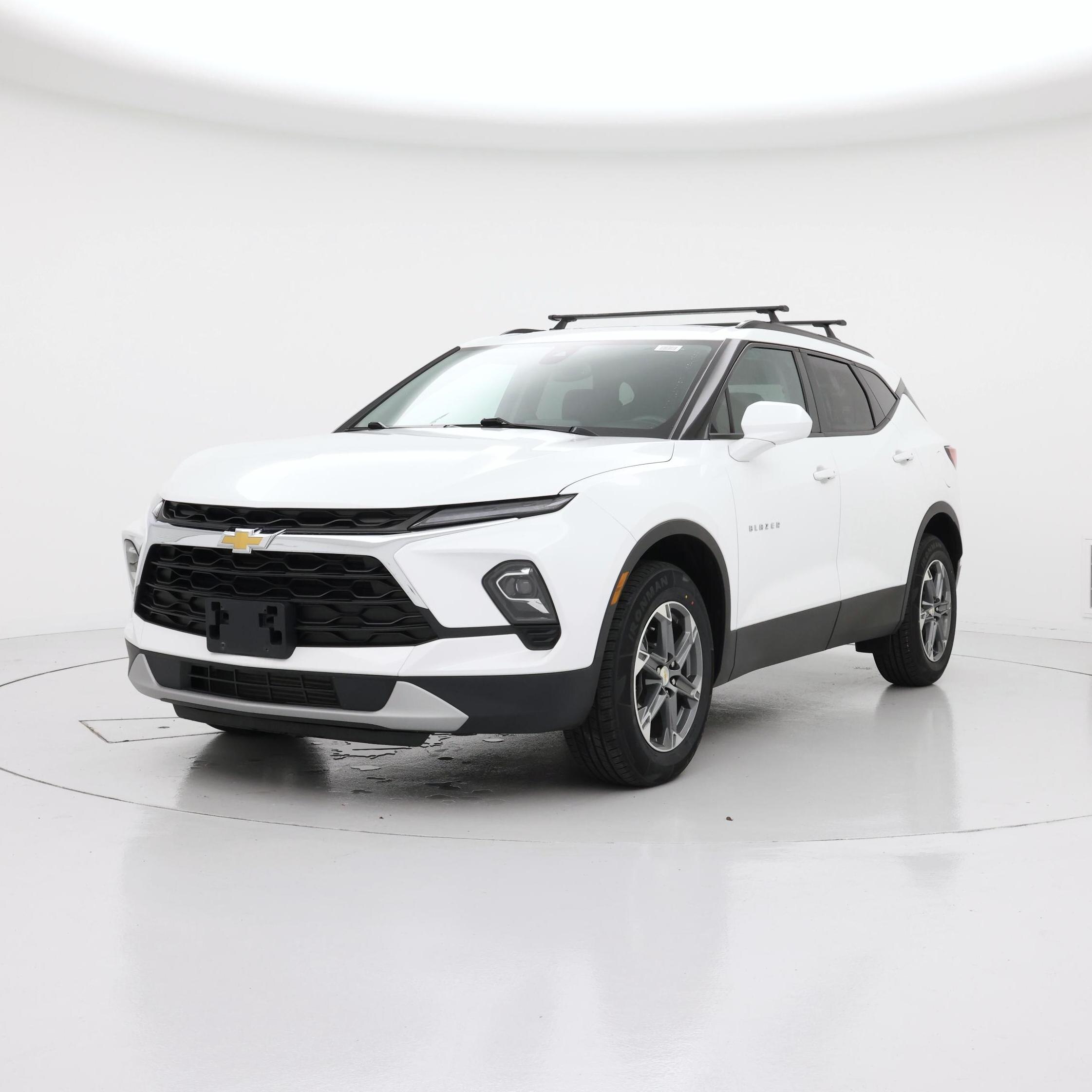Thumbnail: 2023 Chevrolet Blazer - 4