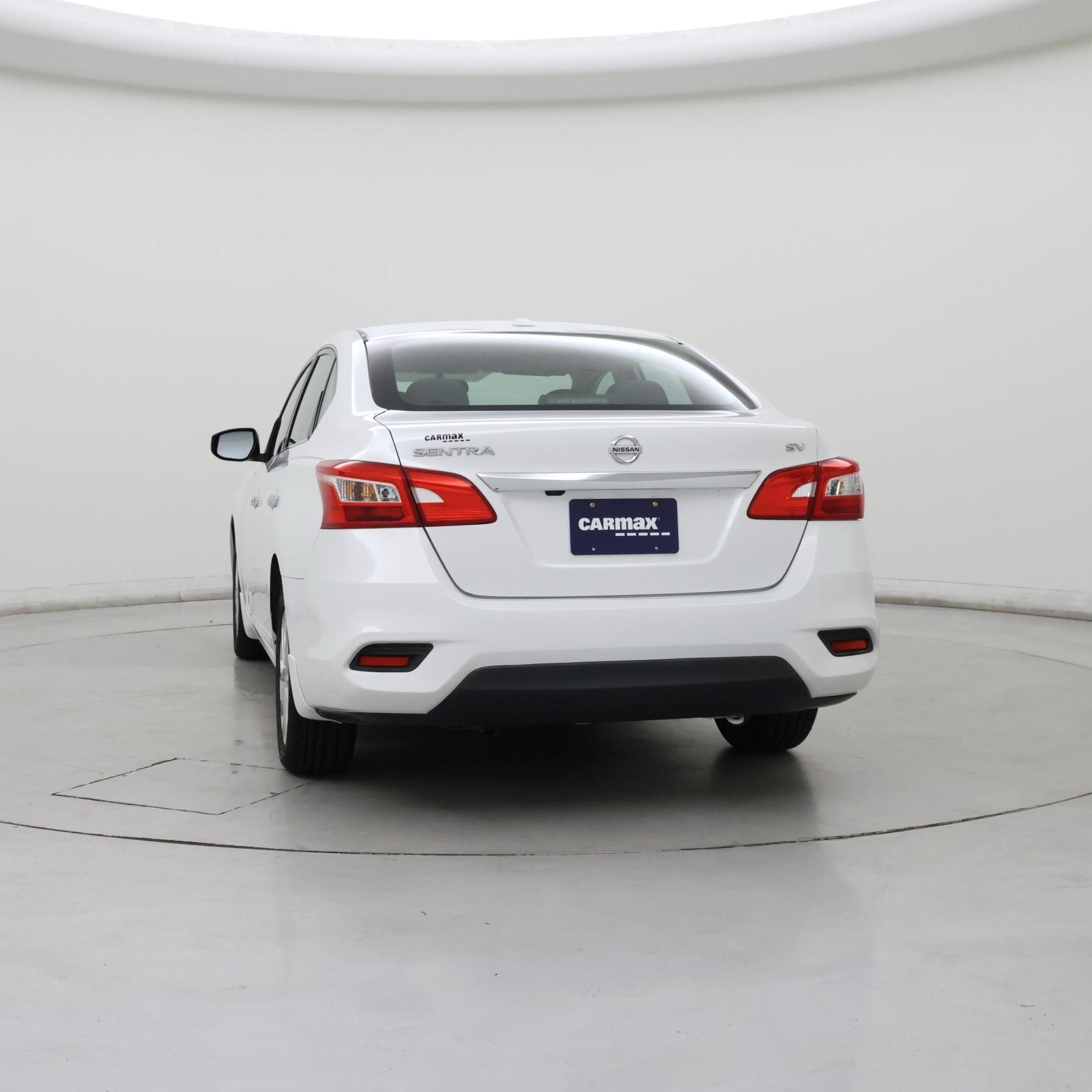 Thumbnail: 2019 Nissan Sentra - 6