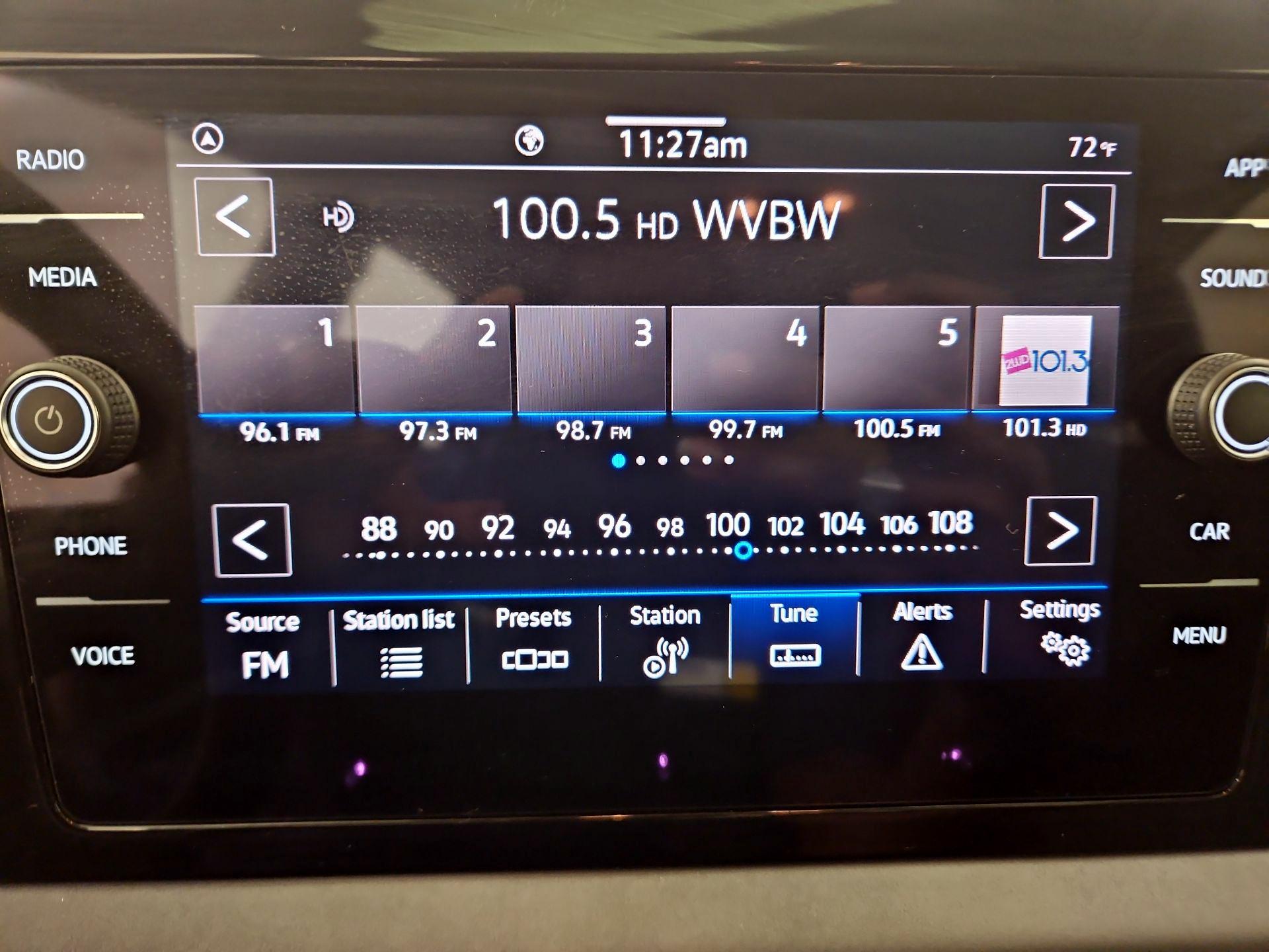 Thumbnail: 2025 Volkswagen Jetta - 15