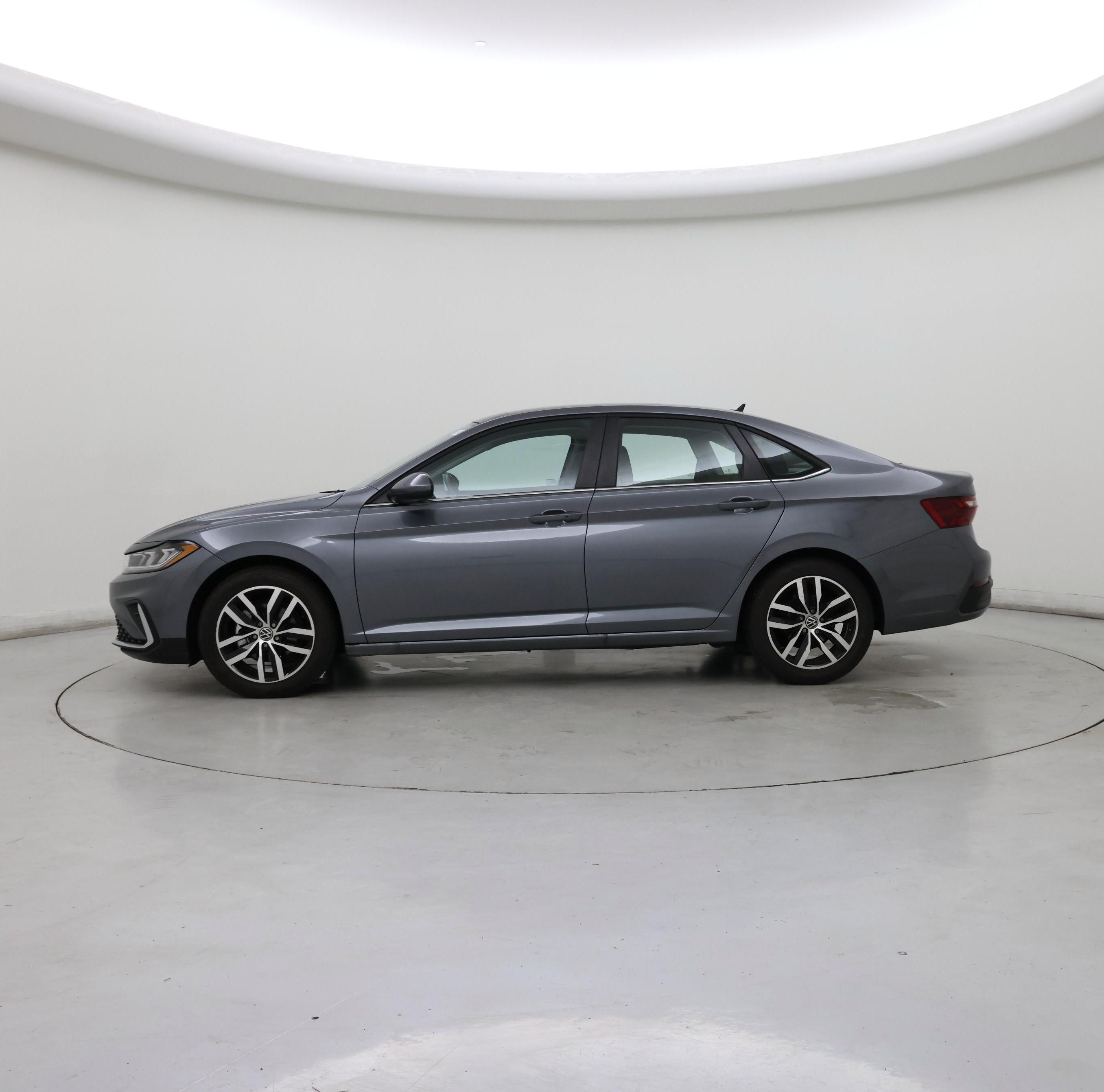 Thumbnail: 2025 Volkswagen Jetta - 3