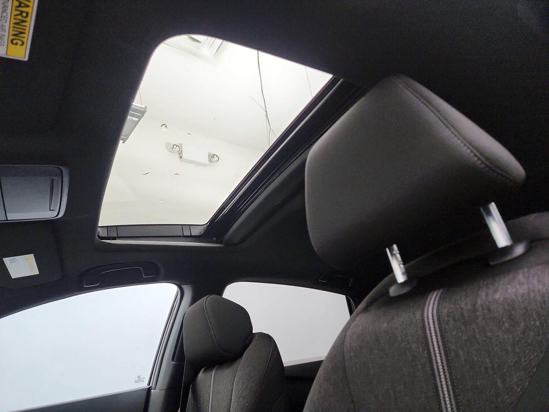 Thumbnail: 2025 Honda Accord - 18