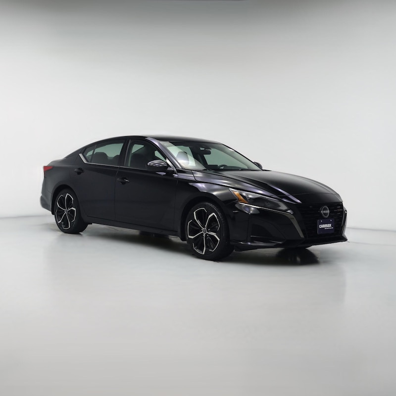 2023 Nissan Altima SR