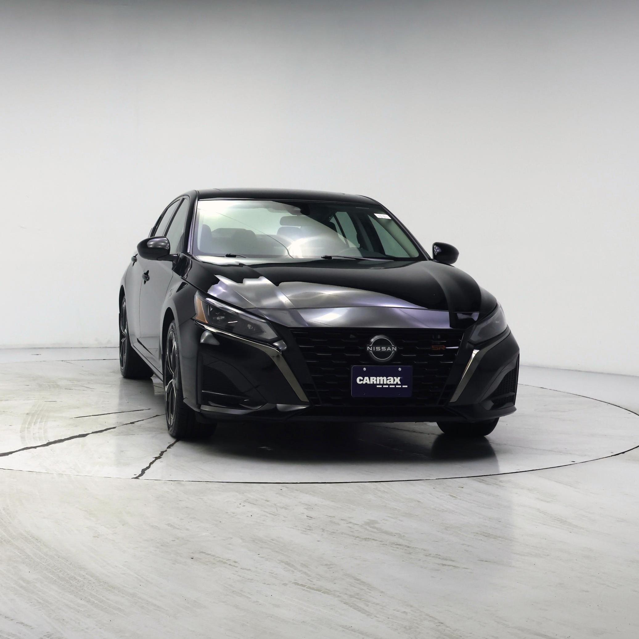 Thumbnail: 2023 Nissan Altima - 5
