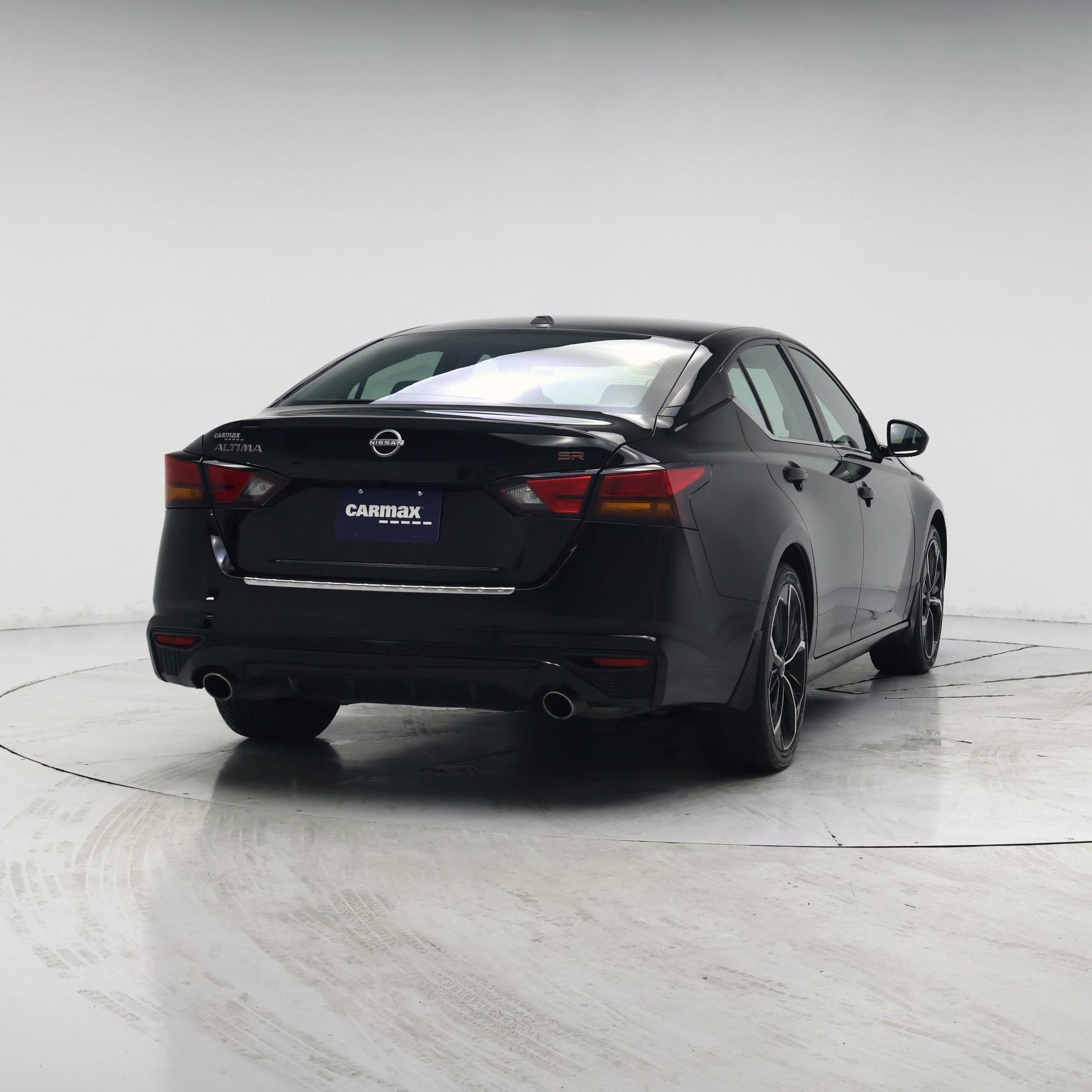 Thumbnail: 2023 Nissan Altima - 8