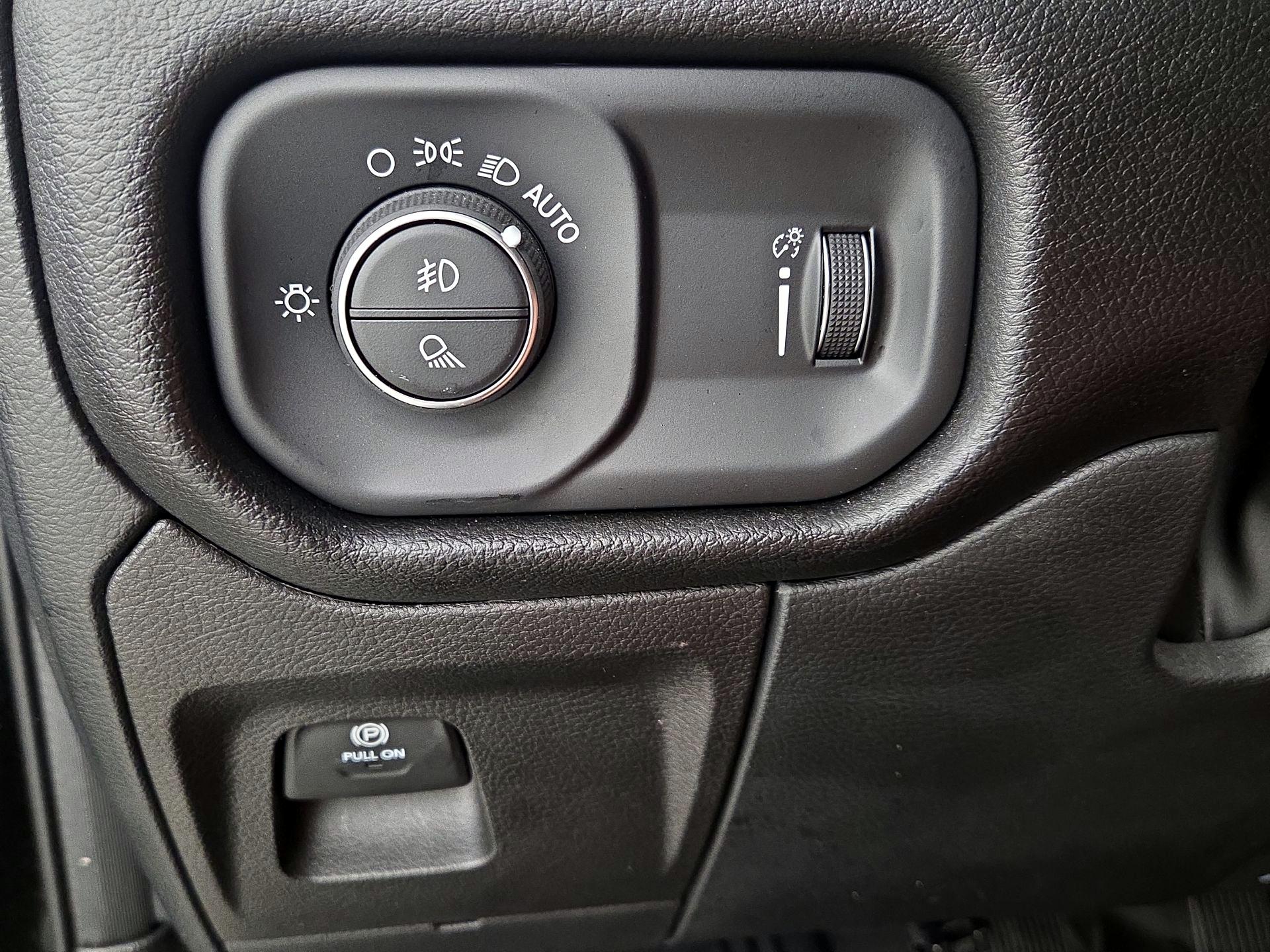 Thumbnail: 2023 RAM 1500 - 13