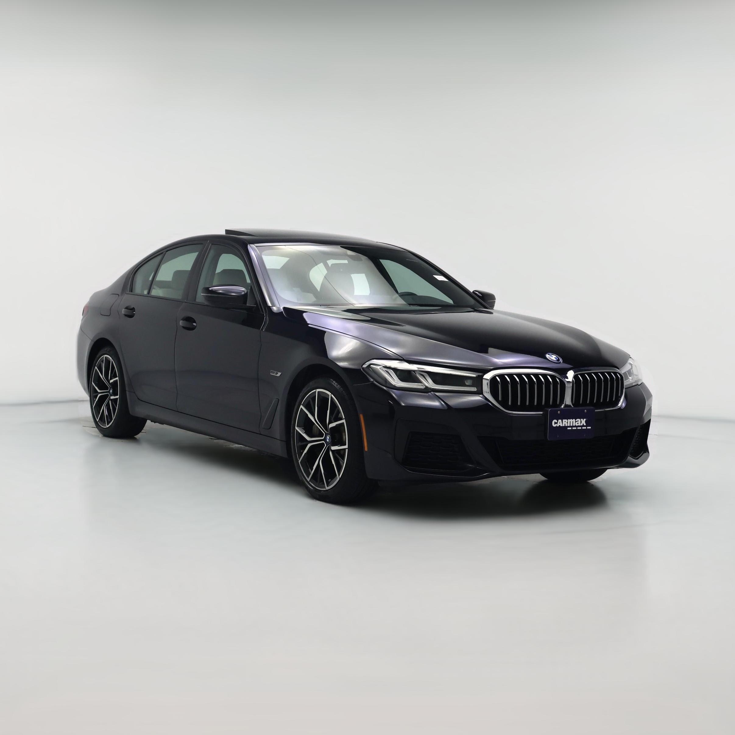 Thumbnail: 2023 BMW 5 Series - 1