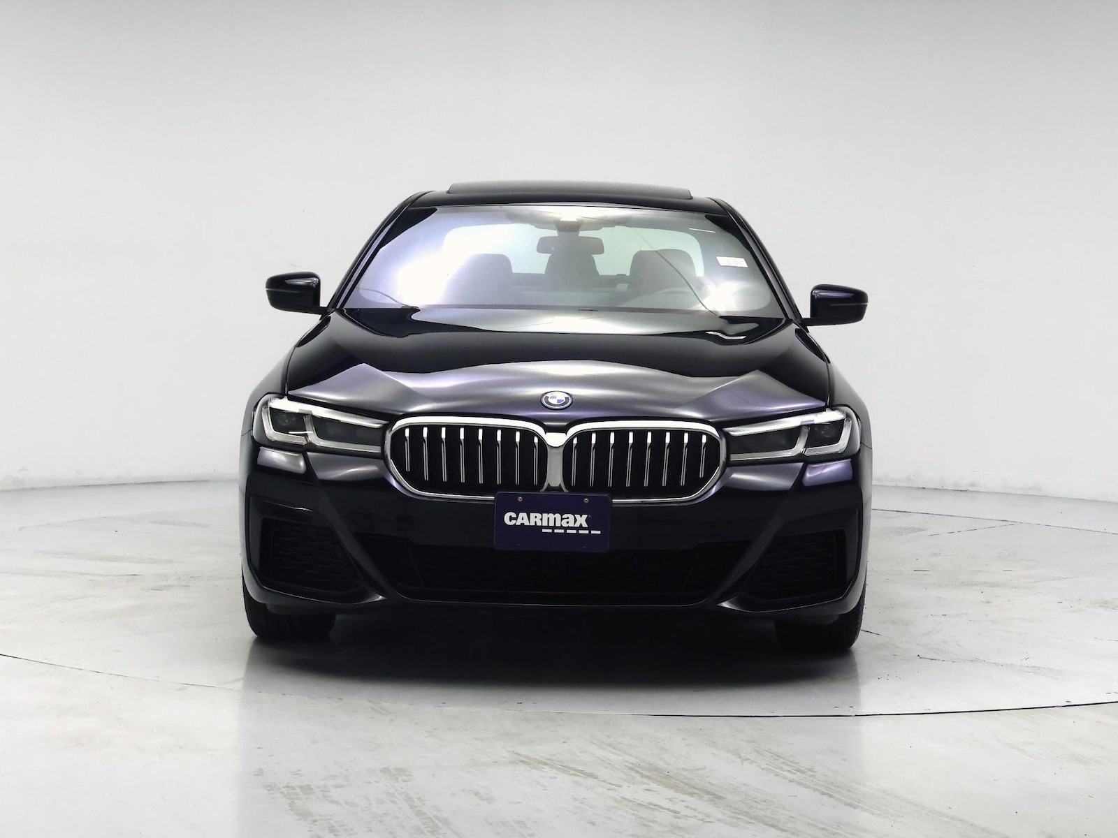 2023 BMW 5 Series 530e - Photo 6