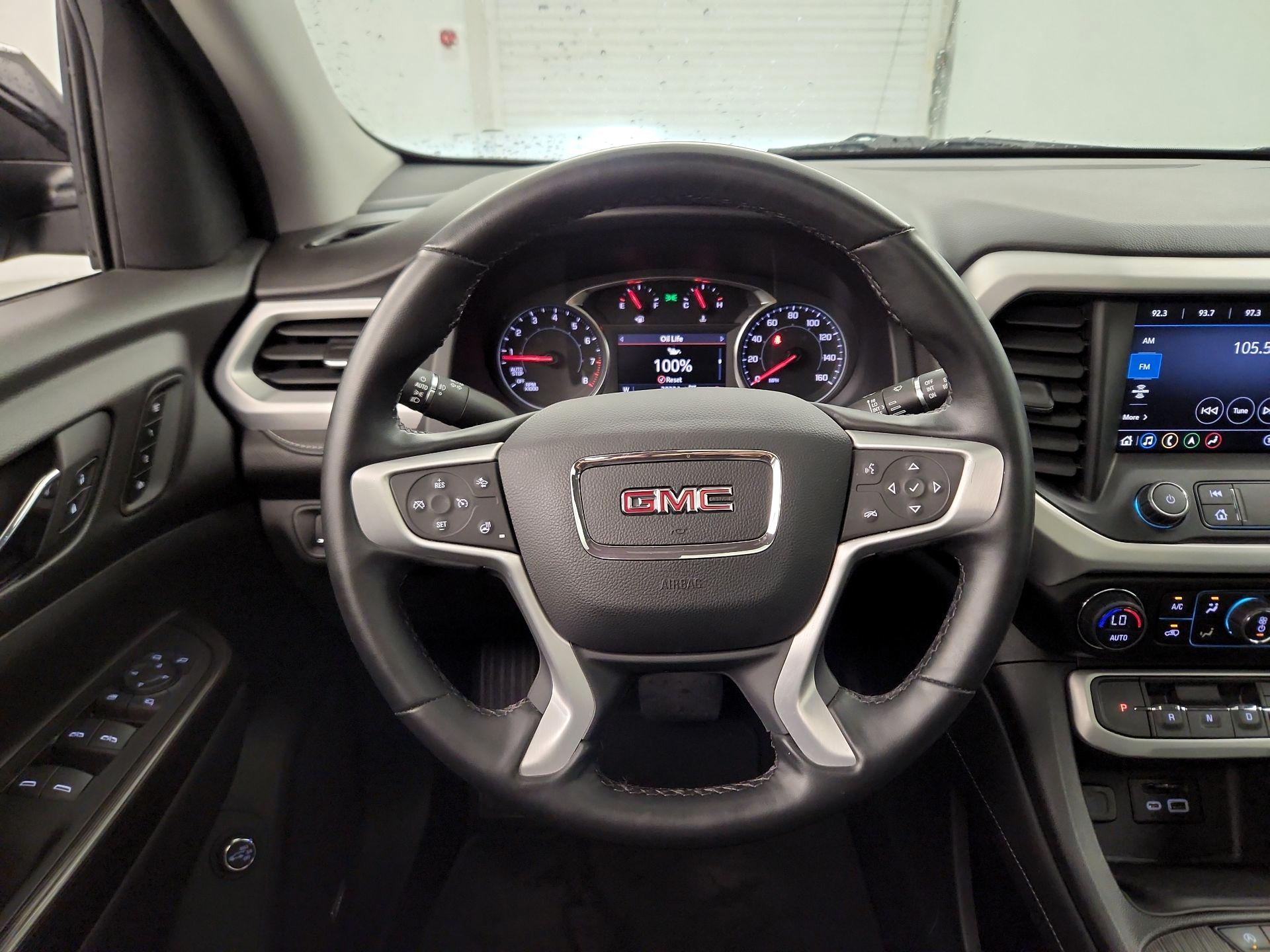 Thumbnail: 2023 GMC Acadia - 10