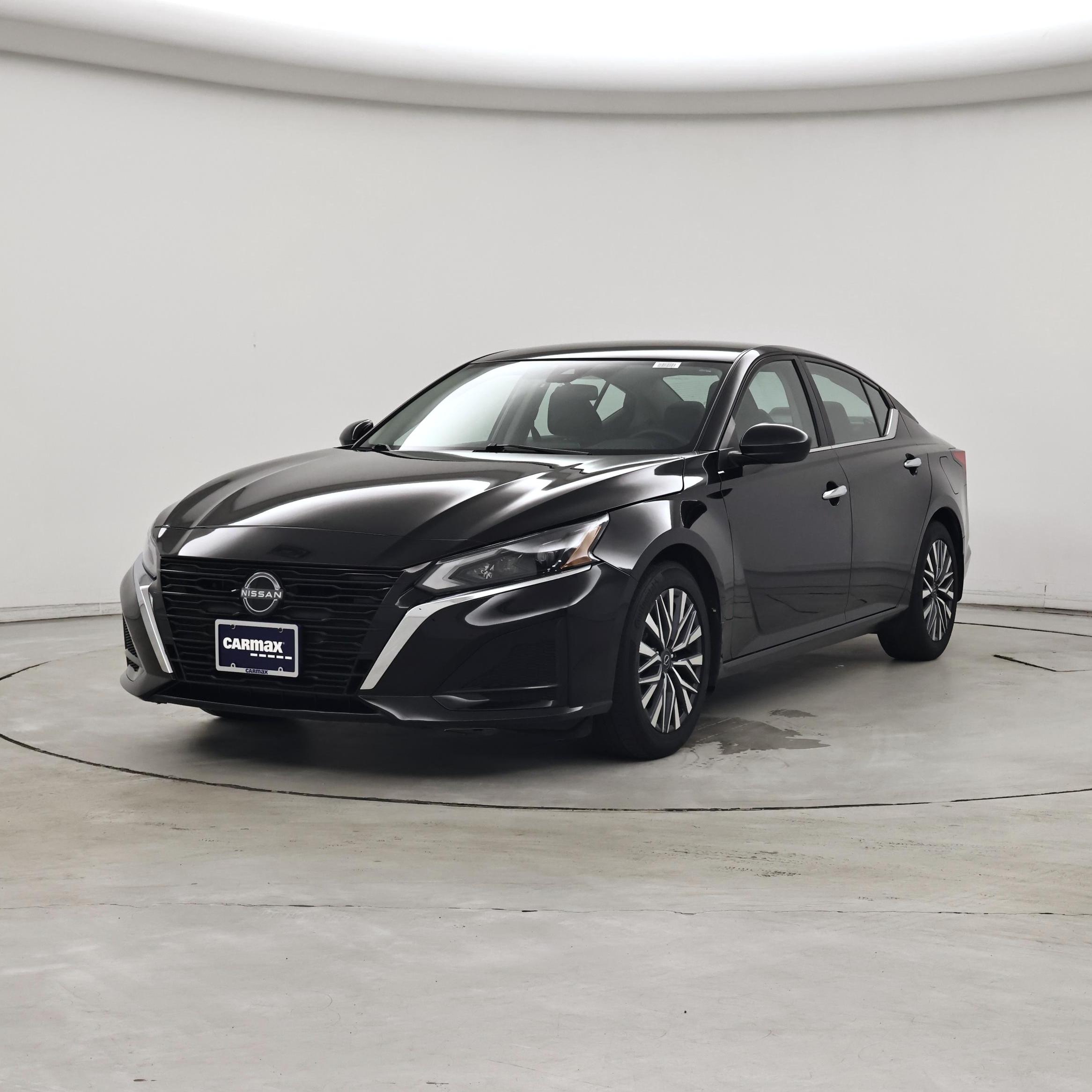 Thumbnail: 2023 Nissan Altima - 4