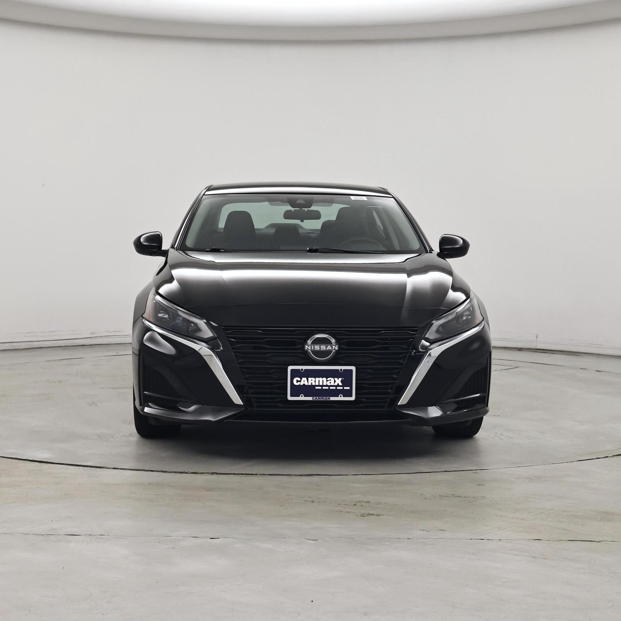 Thumbnail: 2023 Nissan Altima - 5