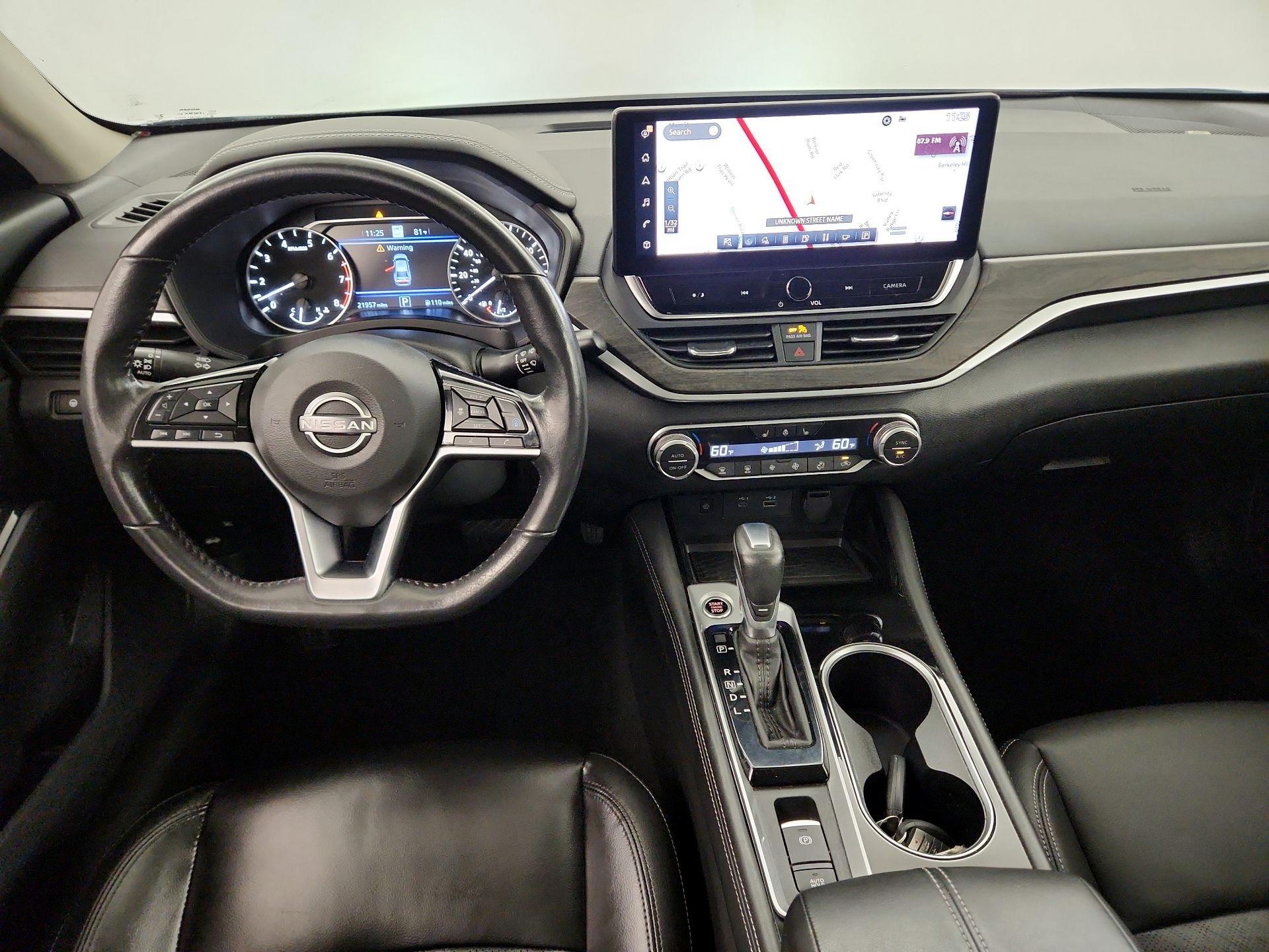 Thumbnail: 2023 Nissan Altima - 9