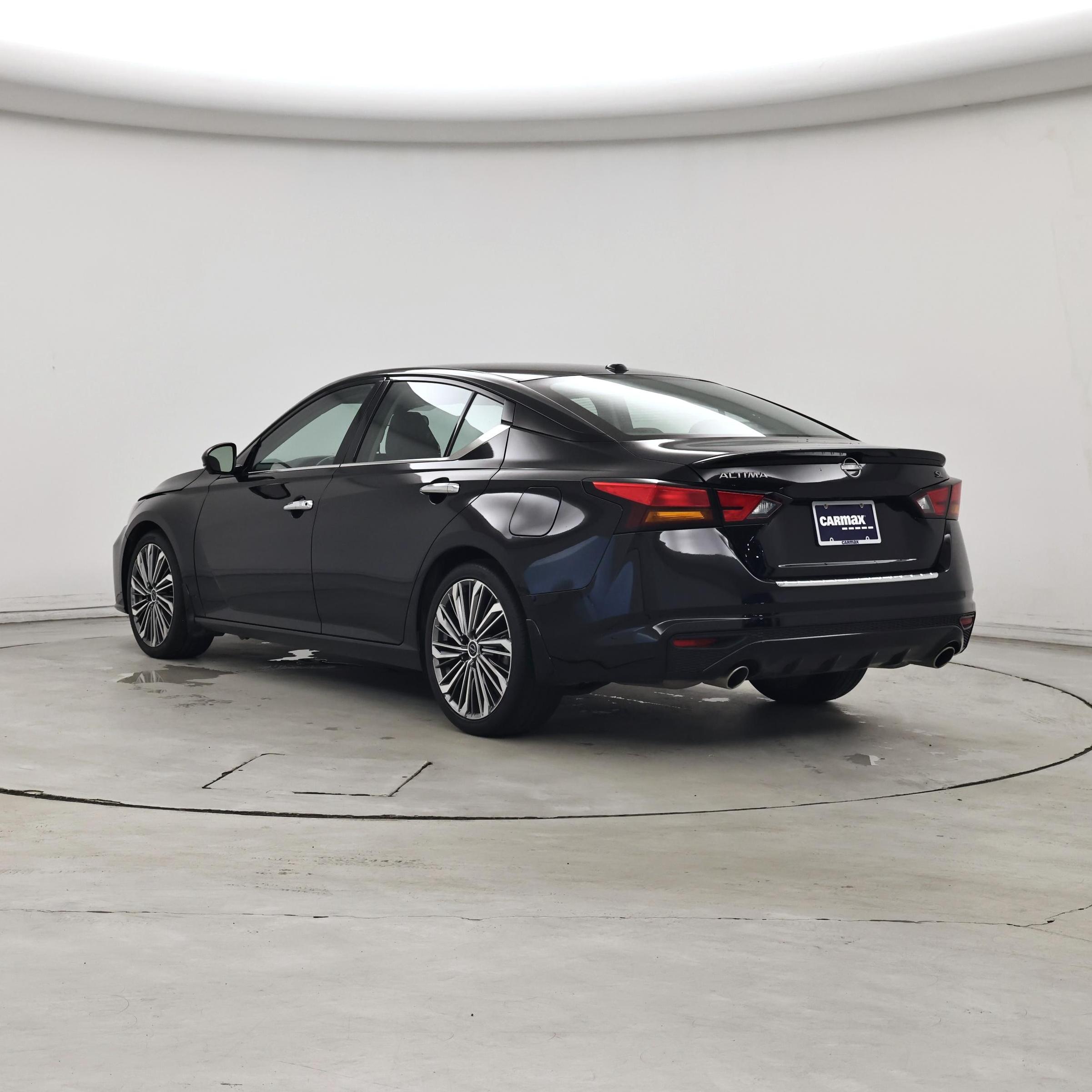 Thumbnail: 2023 Nissan Altima - 2