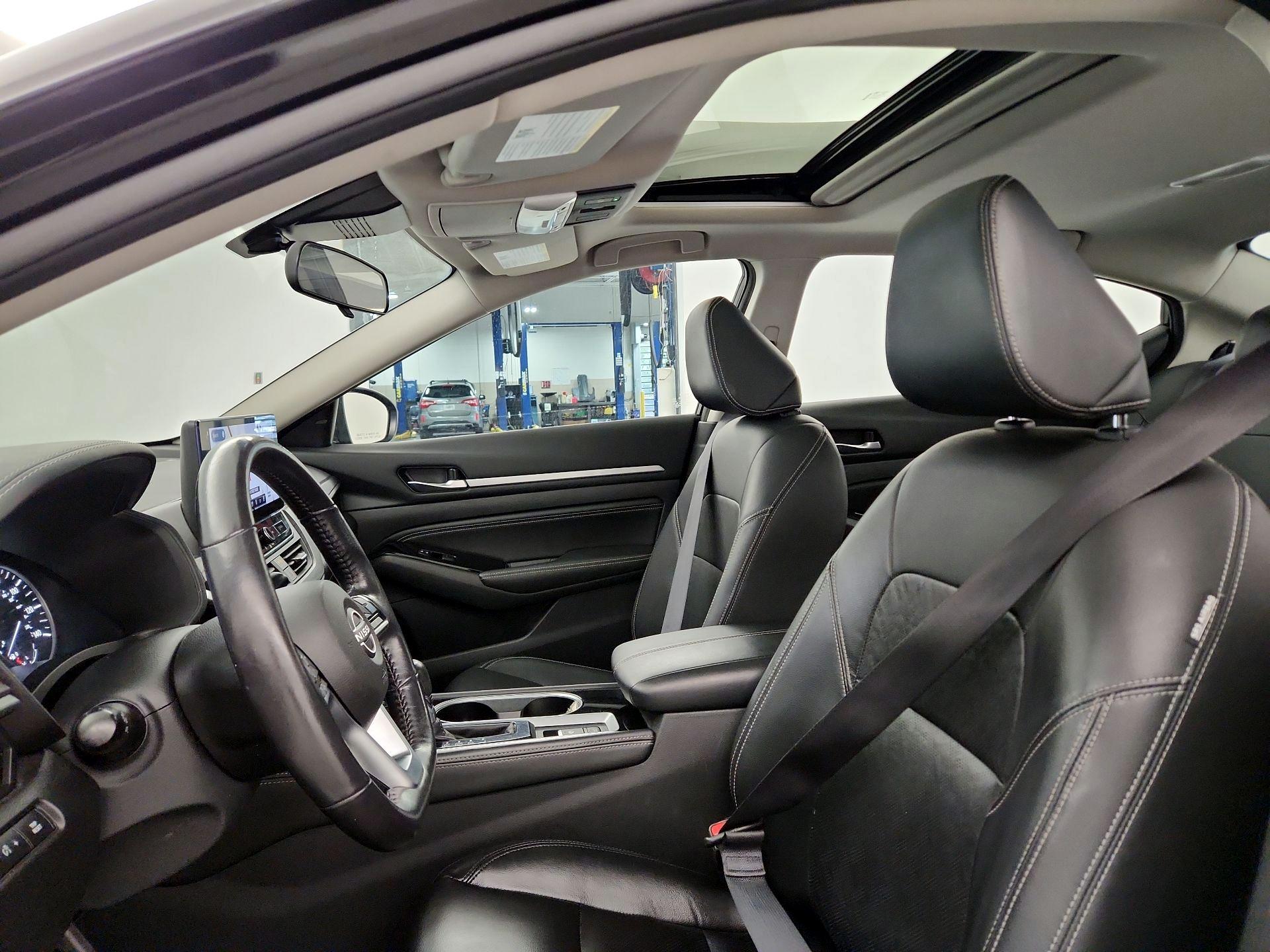 Thumbnail: 2023 Nissan Altima - 20