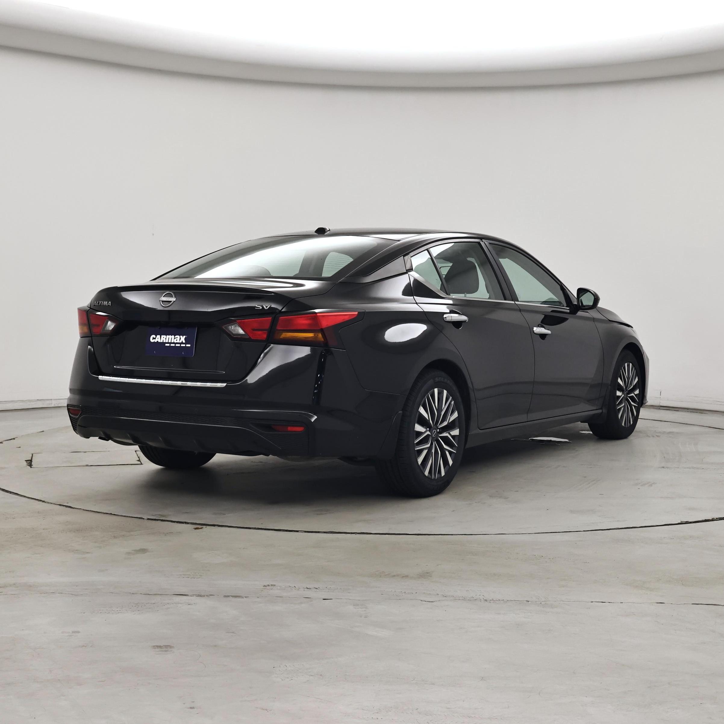 Thumbnail: 2023 Nissan Altima - 8
