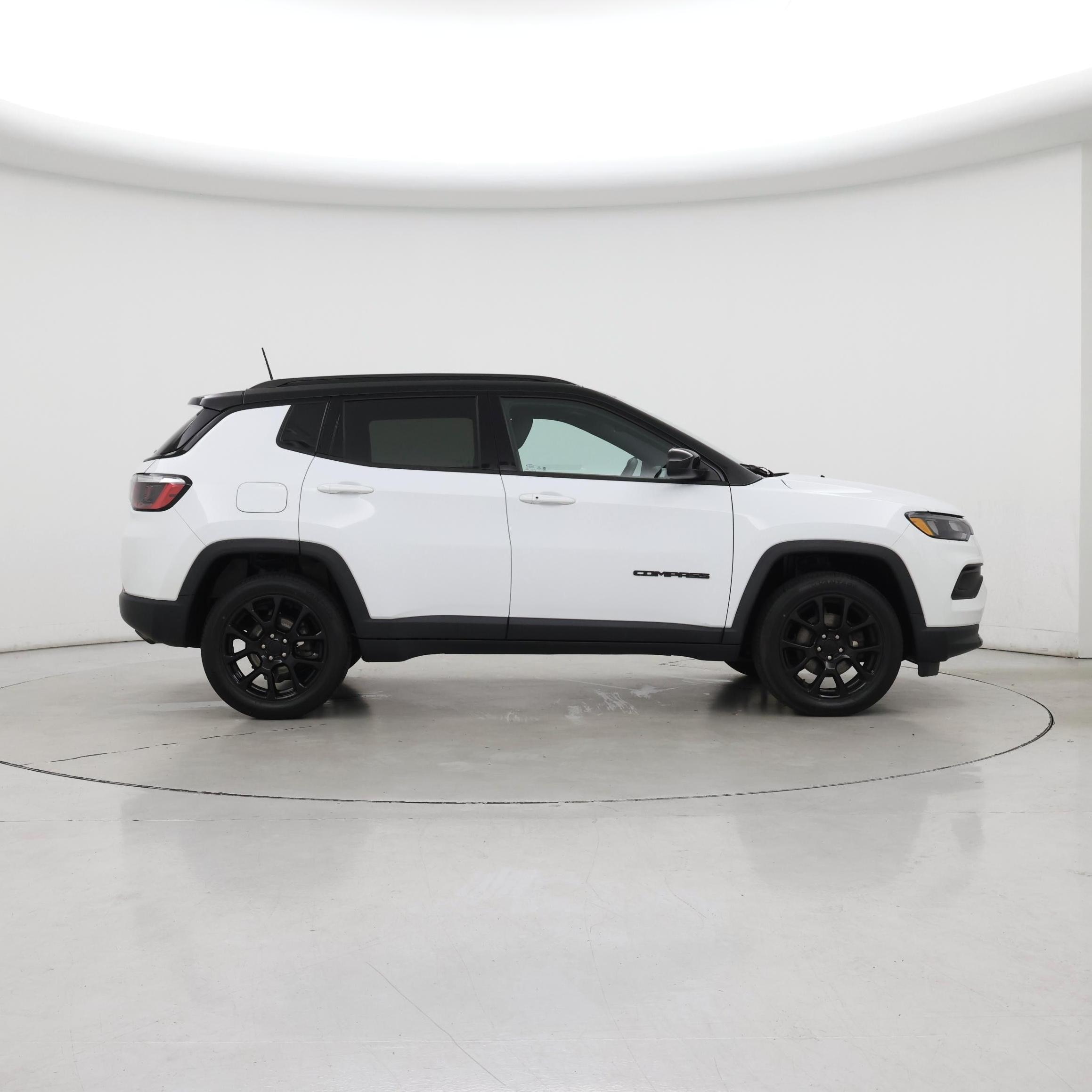 Thumbnail: 2022 Jeep Compass - 7