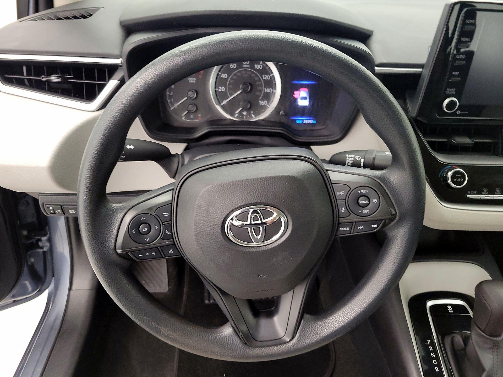 Thumbnail: 2022 Toyota Corolla - 10