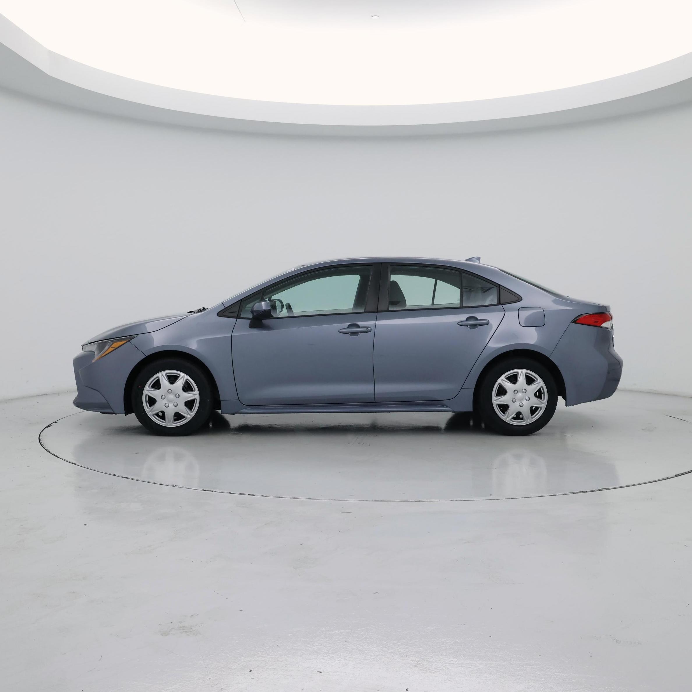 Thumbnail: 2022 Toyota Corolla - 3