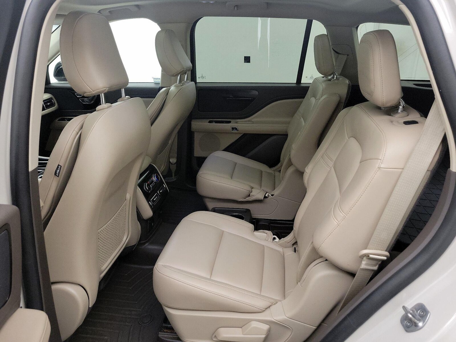 Rear Air Conditioning